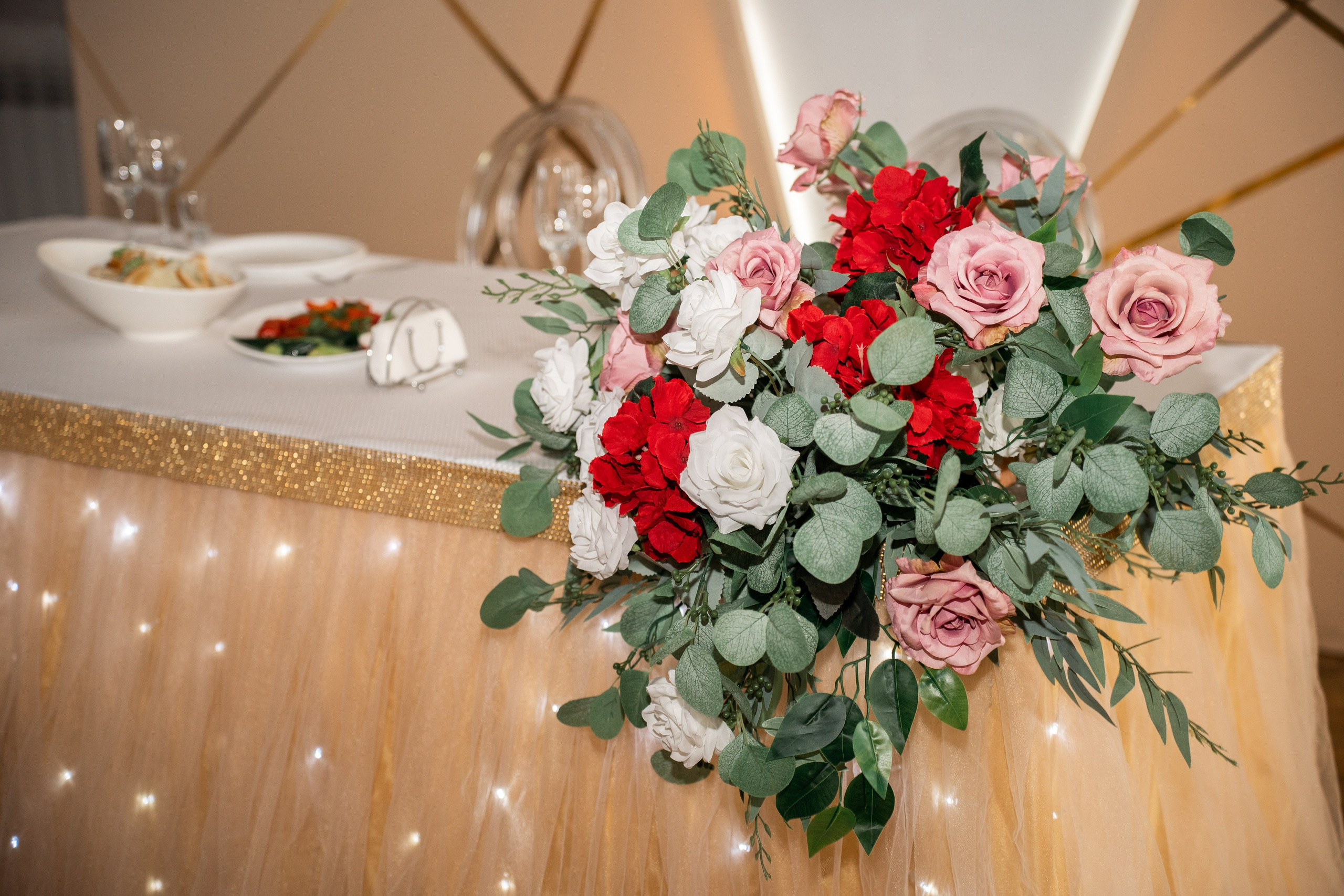 Антон и Кристина. Главная