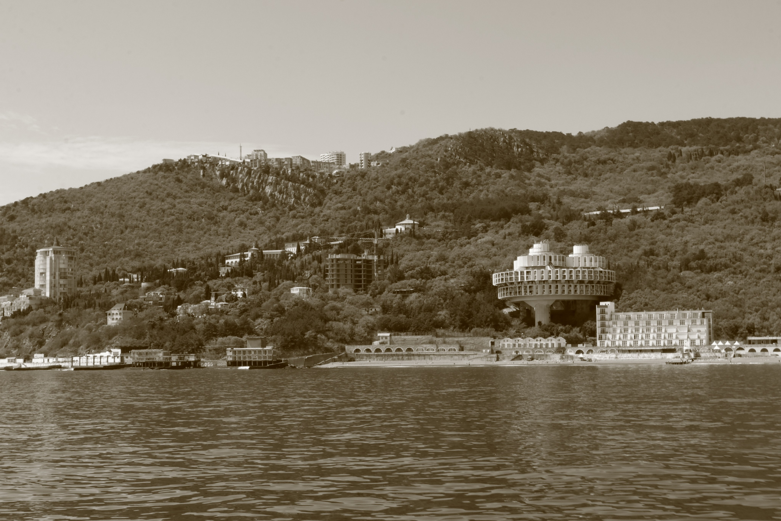 Крым. ЮБК (Севастополь, Кастрополь, Ялта). Май 2023. Путешественник-фотограф из Санкт-Петербурга Татьяна Свистулина