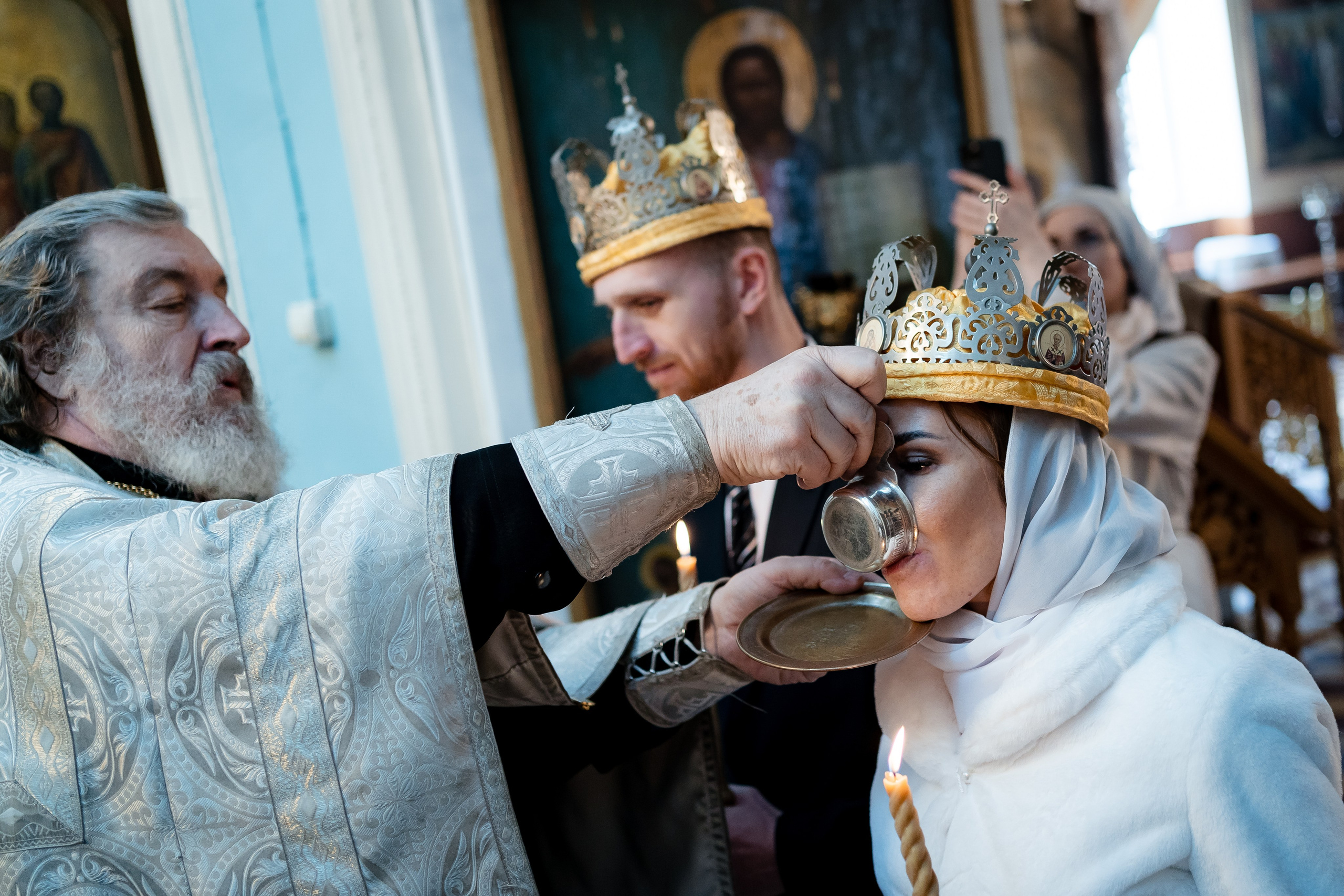 Венчание Анны и Олега. Семейный фотограф Варвара Сорока в городе Москве