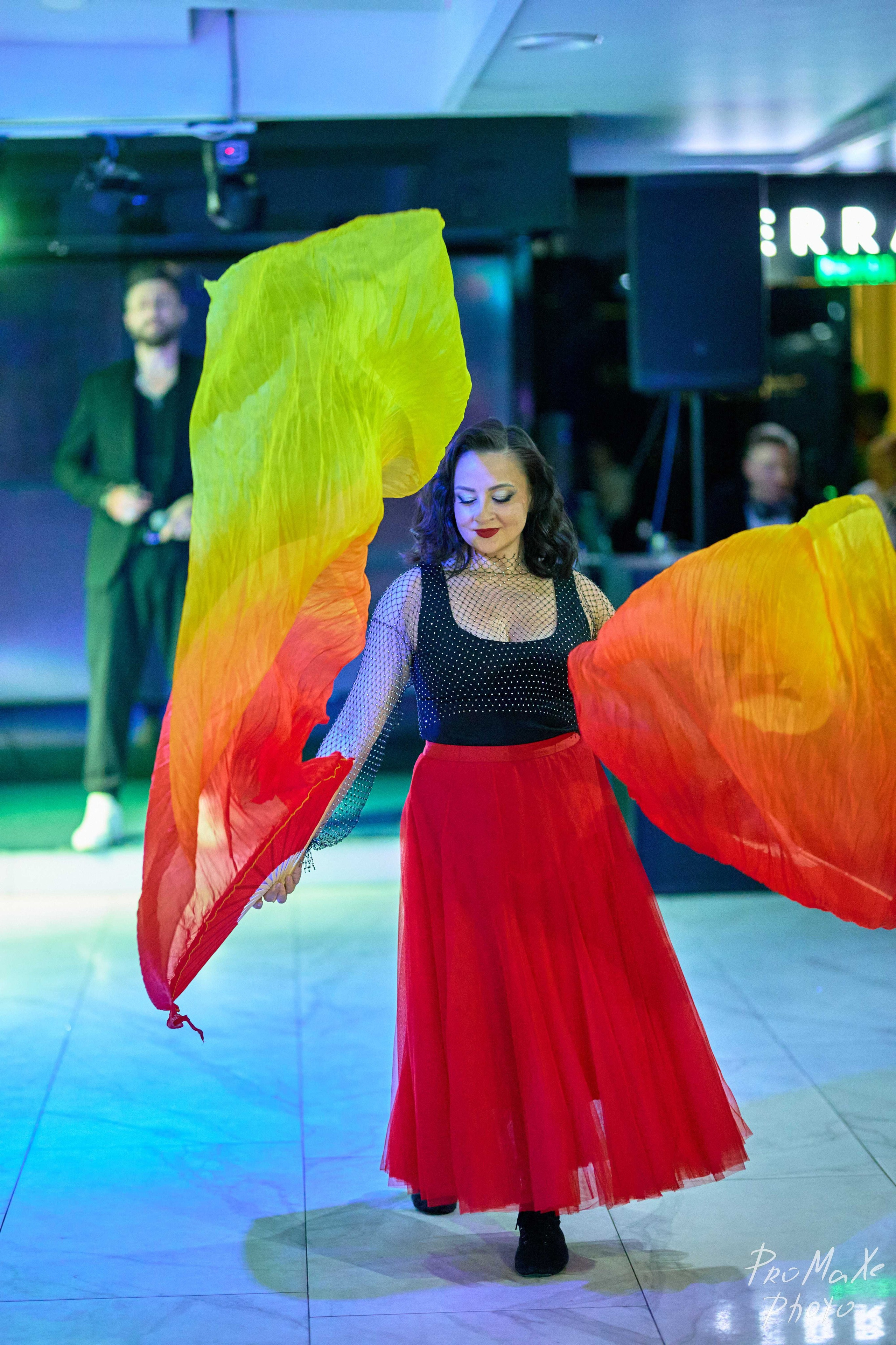 Зал КРАСА МАСС-МЕДИА ЧУВАШИИ. Владимир Суздалов (ProMaXe) — Портретный фотограф, тематические фотосессии в Чебоксарах