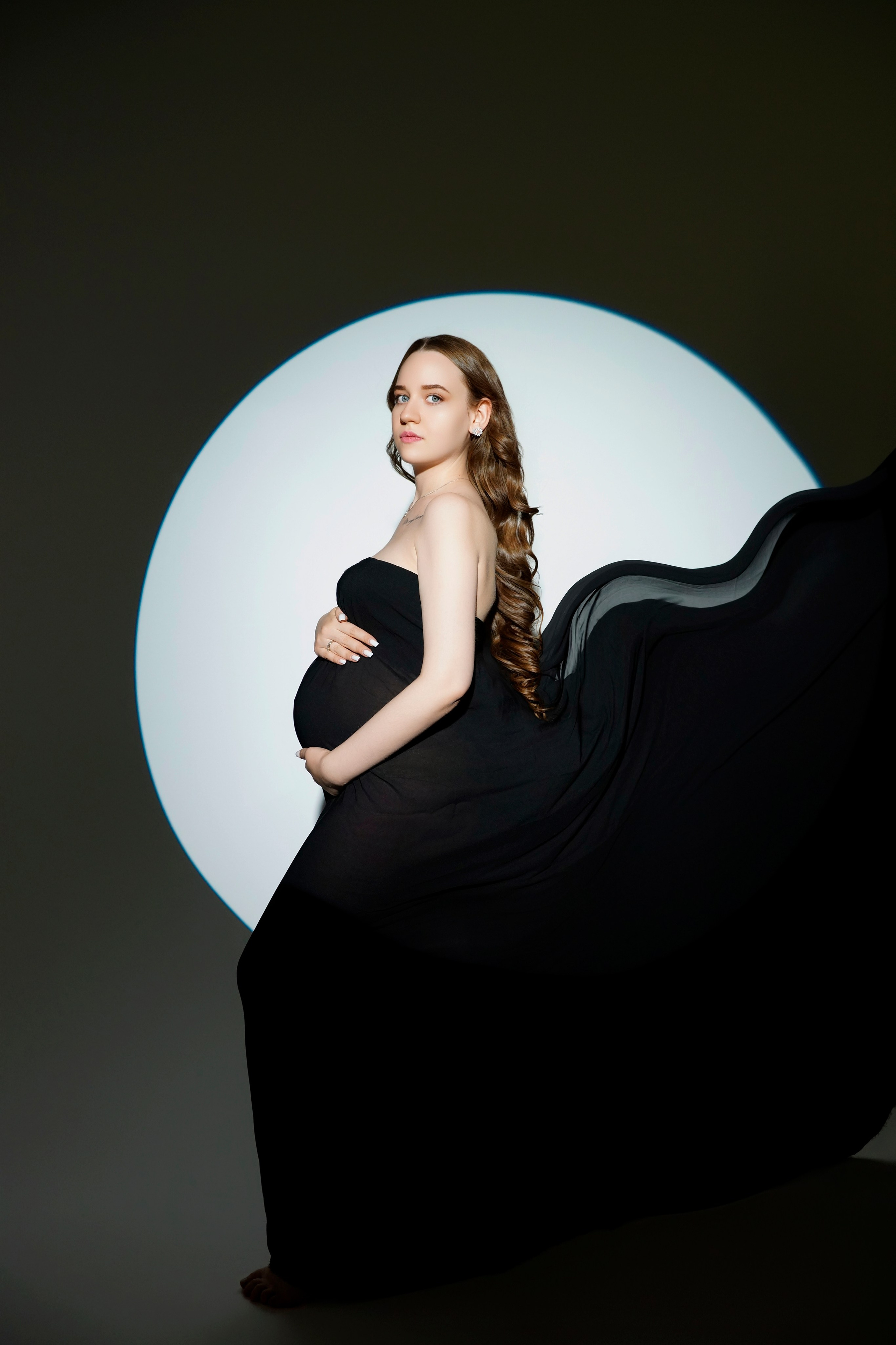 Съёмка беременности в моей фотостудии «НЕБО». Женский фотограф в Химках Алёна Ленёва