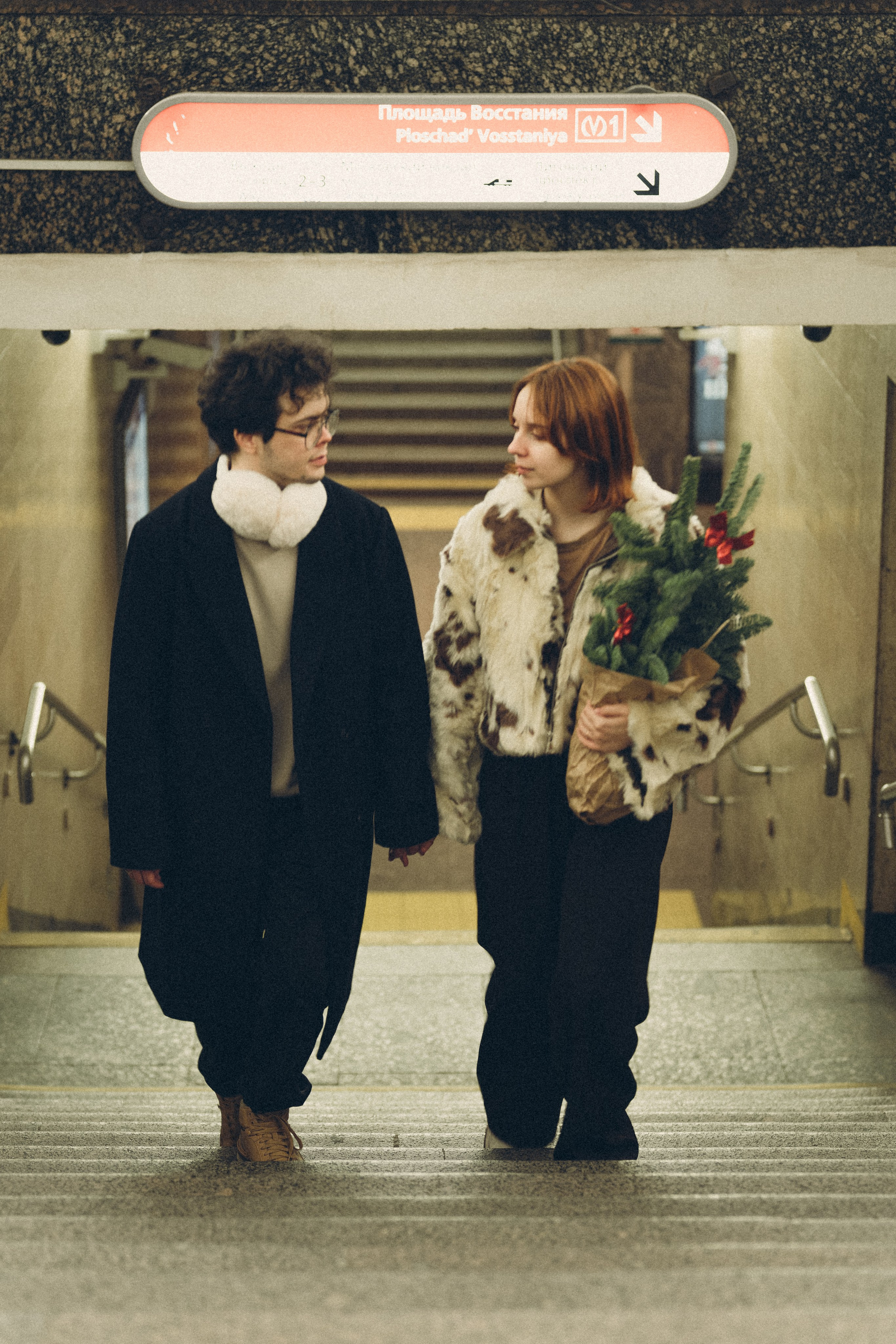 НОВОГОДНЯЯ ФОТОСЕСИИЯ ПАРЫ В МЕТРО ЛЮБОВЬ. Профессиональный фотограф, Санкт-Петербург — Виктория Богомолова