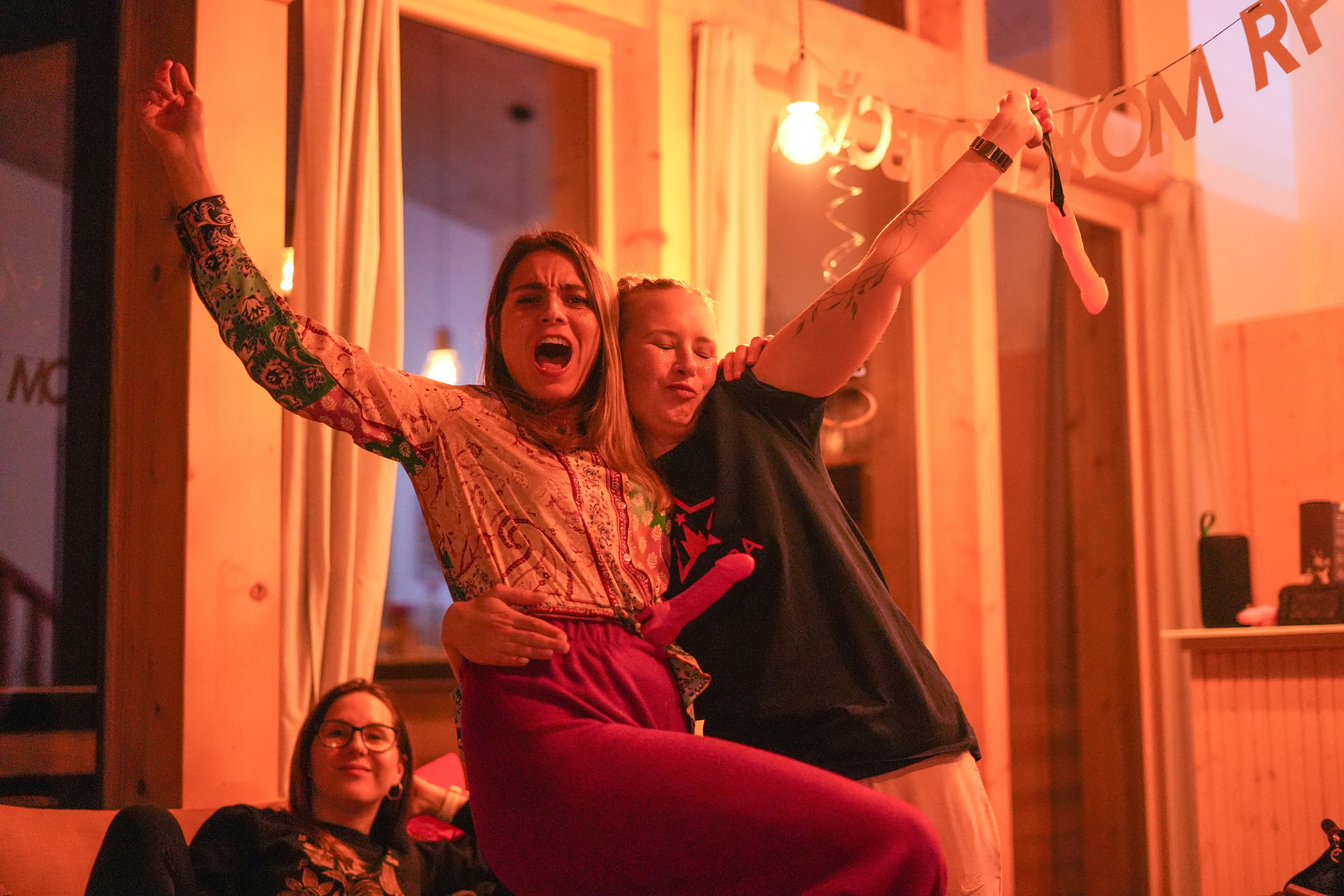 Stasy’s bachelorette party. Wedding Photographer in Barcelona and Medellin