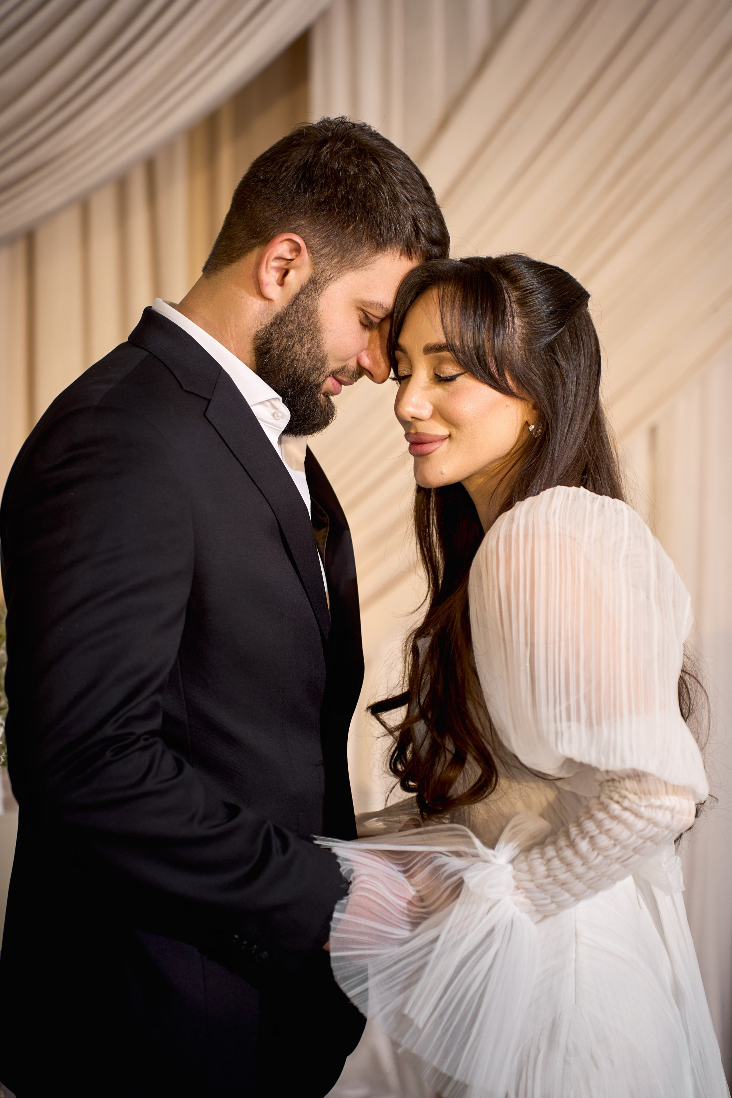 Сватовство в Краснодаре от лучших фотографов и операторов TWINS STUDIO. ТВИНС СТУДИО — лучшие свадебные фотографы и видеографы в Краснодаре