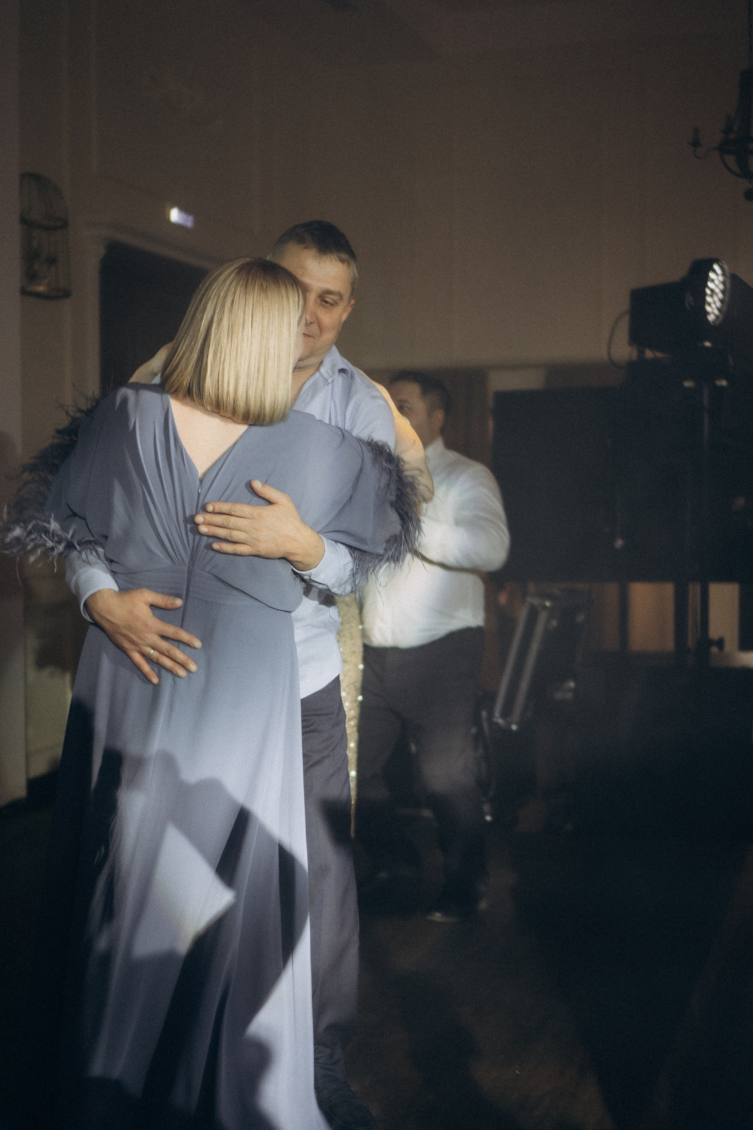 СВАДЕБНАЯ СЬЕМКА СБОРОВ В ОТЕЛЕ И ВЫЕЗД НА ЦЕРЕМОНИЮ (СНЯТО В СИБИРЕ В НИЖНЕВАРТОВСКЕ). Профессиональный фотограф, Санкт-Петербург — Виктория Богомолова