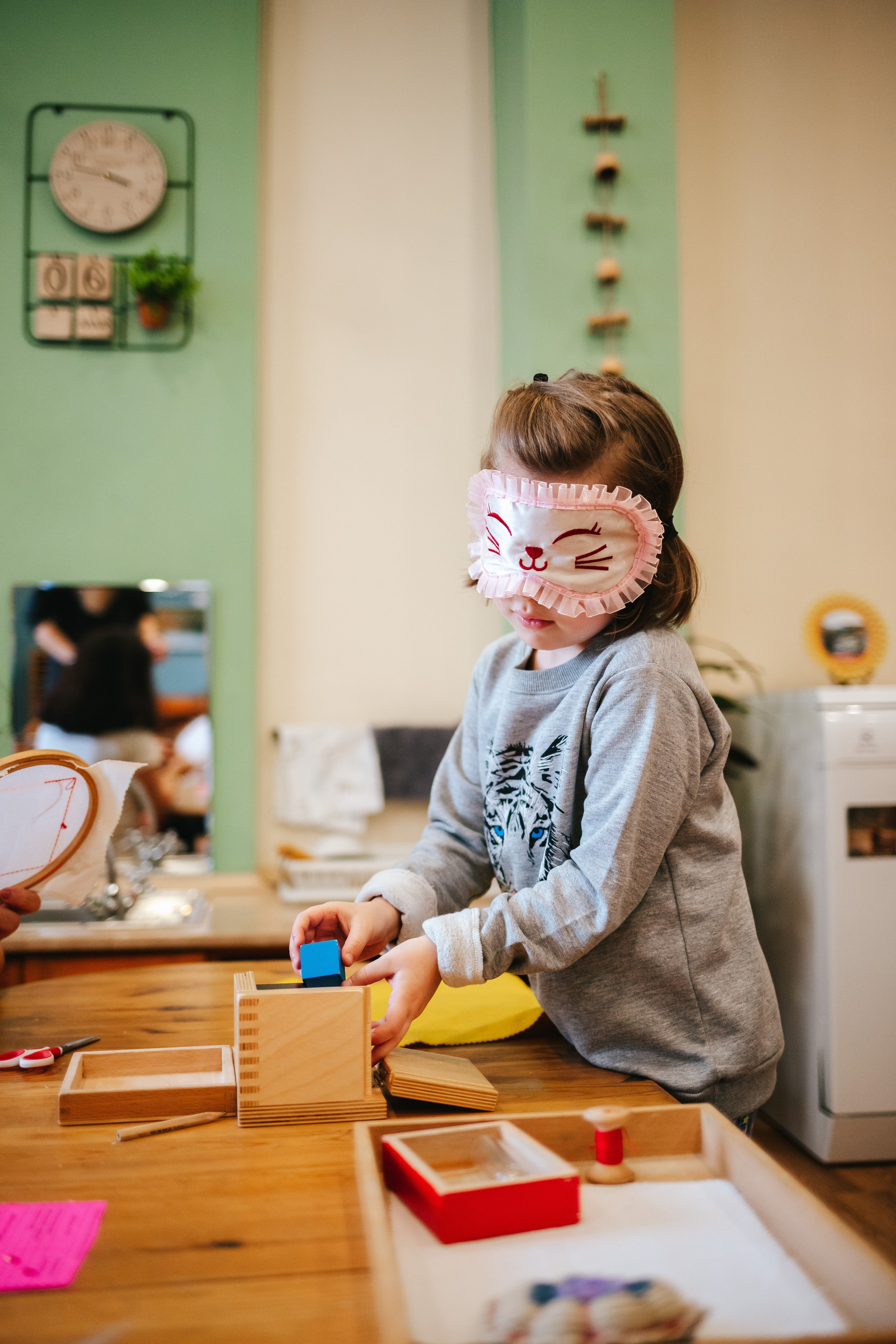 8 марта в Монтессори-саду. Семейный lifestyle фотограф в Санкт-Петербурге Людмила Пахомова