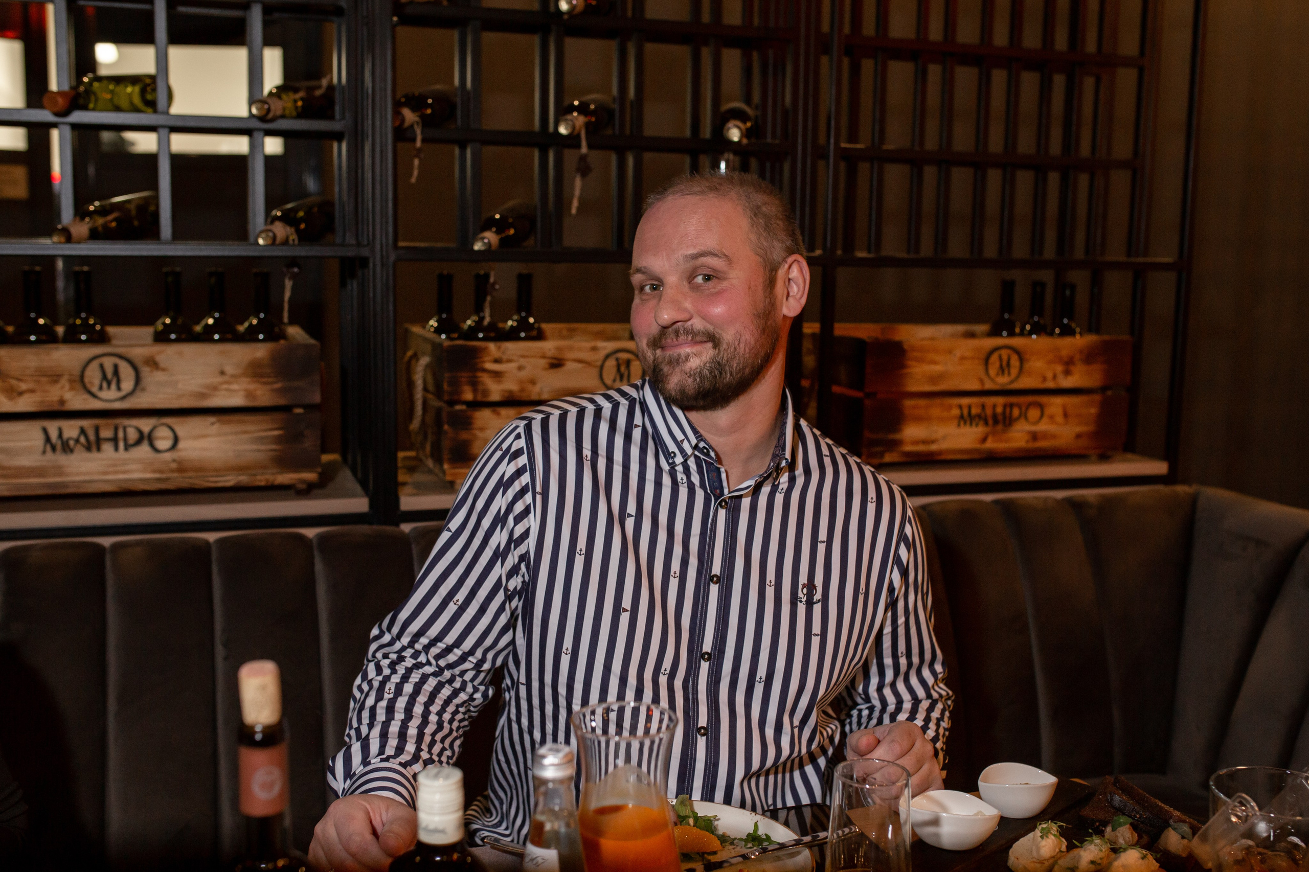 #фотографтольятти #фотографтлт #семейнаяфотосессия #домашняяфотосессиятольятти #мамытольятти #тлт #тольятти #фотоистория #семейныетрадиции #новогодняяфотосессиятольятти #фотограф репортаж корпортив репортажная съемка тольятти