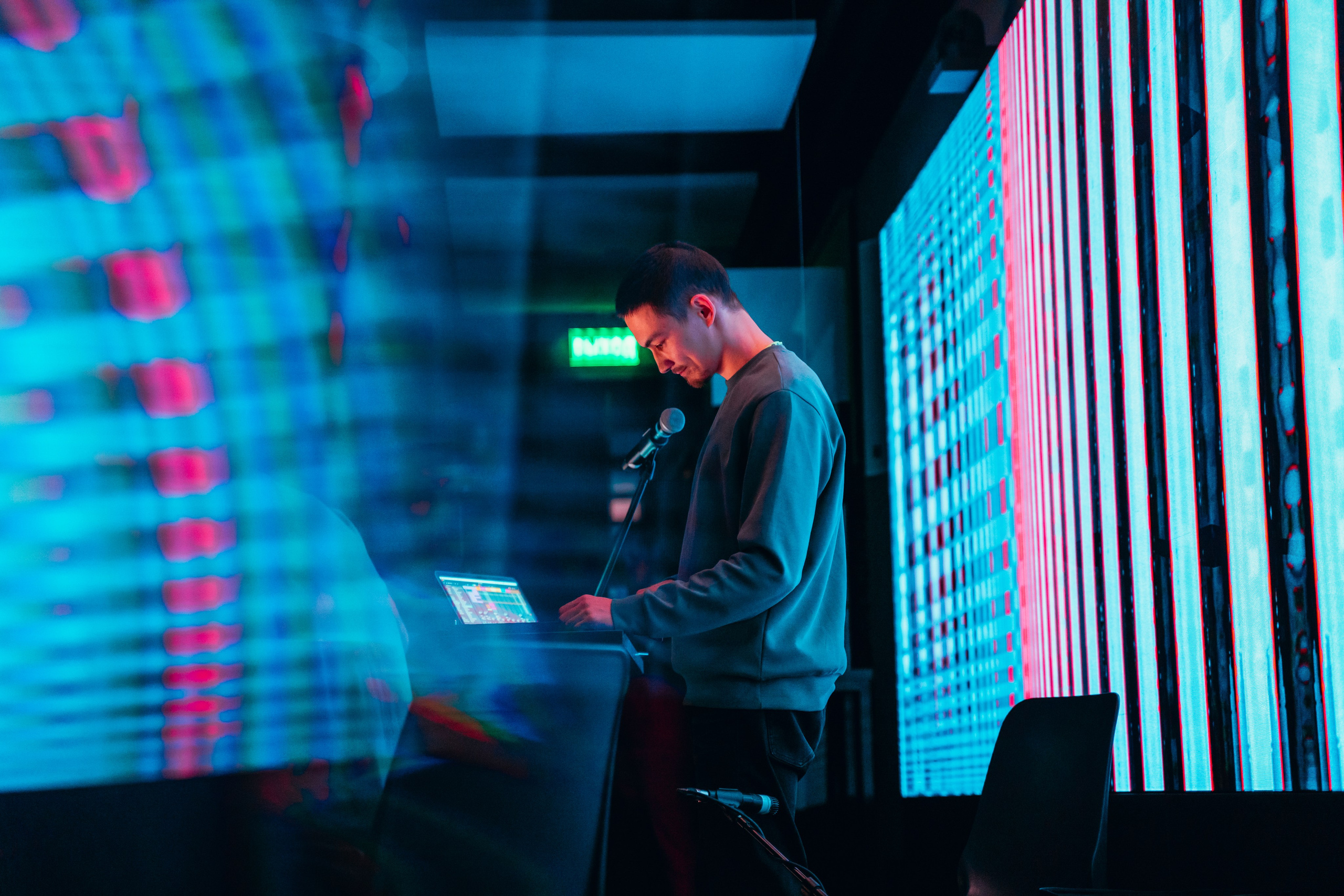 School 21 x NUR. Главная