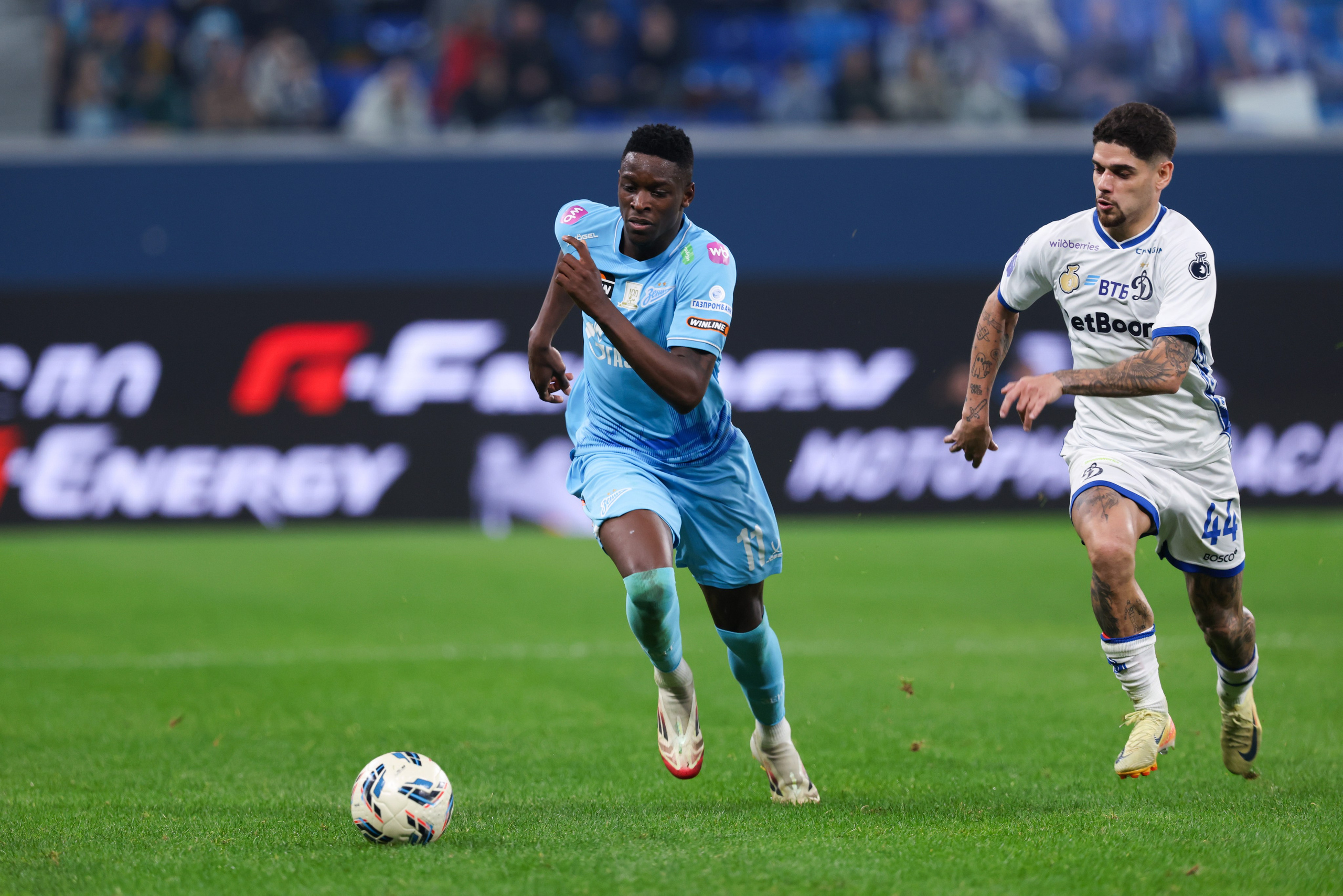 ФК «Зенит» — ФК «Динамо» Москва 26.10.2025. Спортивный и репортажный фотограф Антон Тереханов