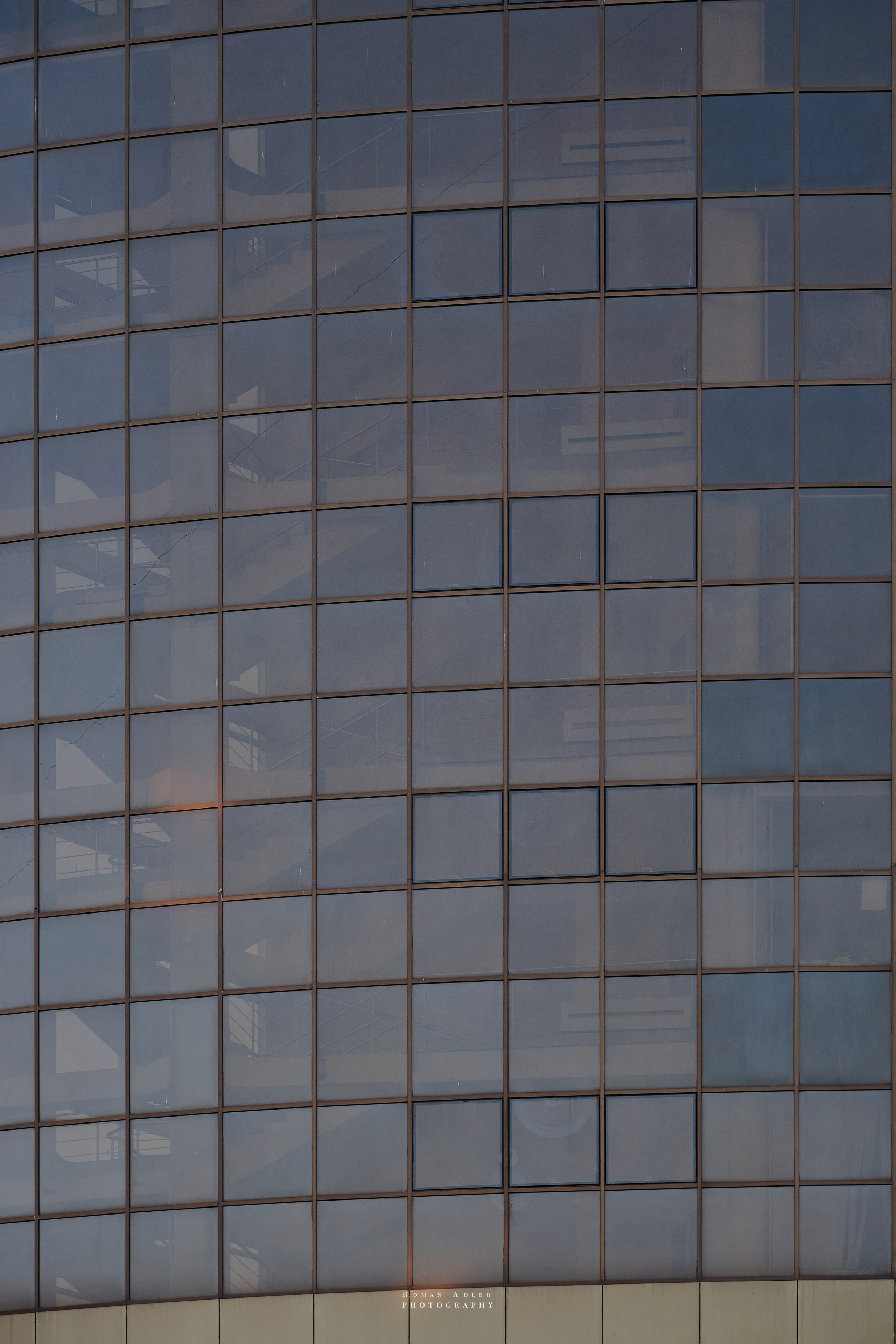 Обзорный фоторепортаж из Курска. Апрель–Май 2024. Фотограф Роман Адлер