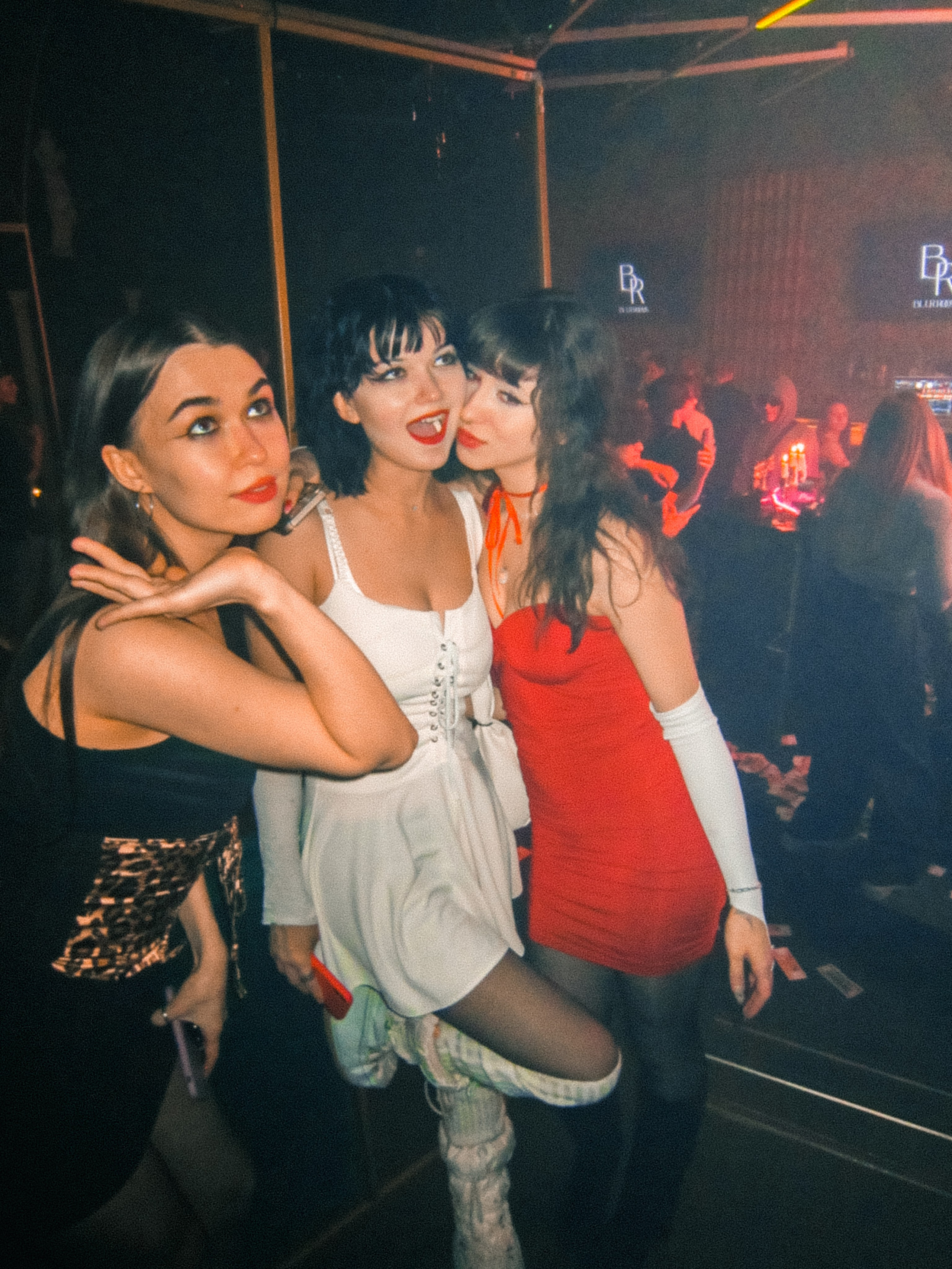 PARTIES. DRIPSTOCK MAG