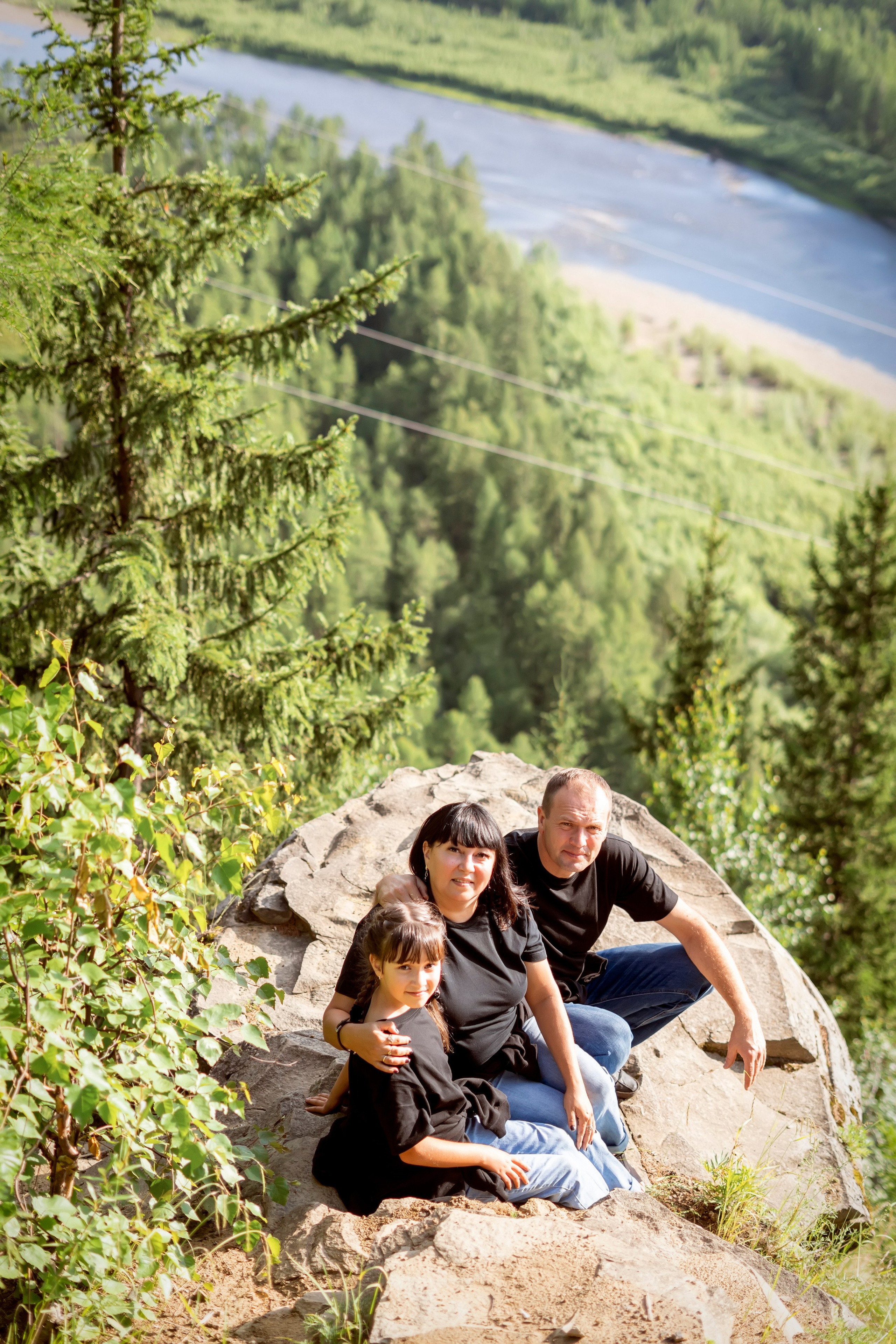 Летняя прогулка на АЯМовской скале. Семейный и детский фотограф в Хабаровске Анна Гриневич