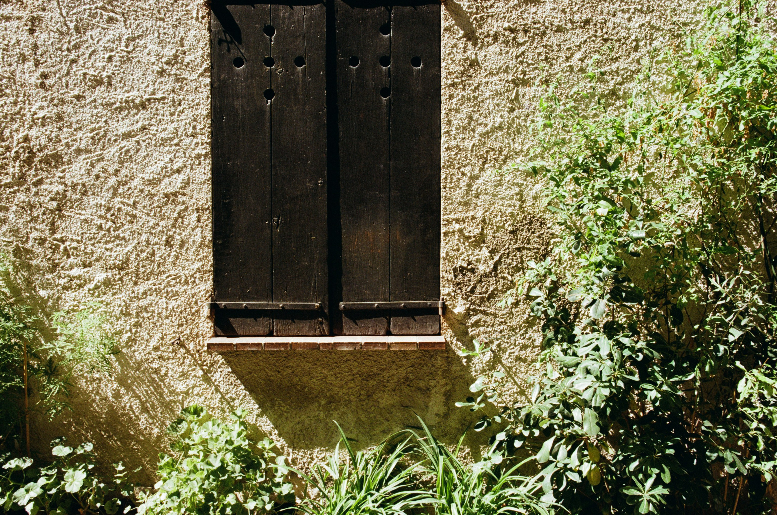 The contract // france, antibes. EVER EXPOSED