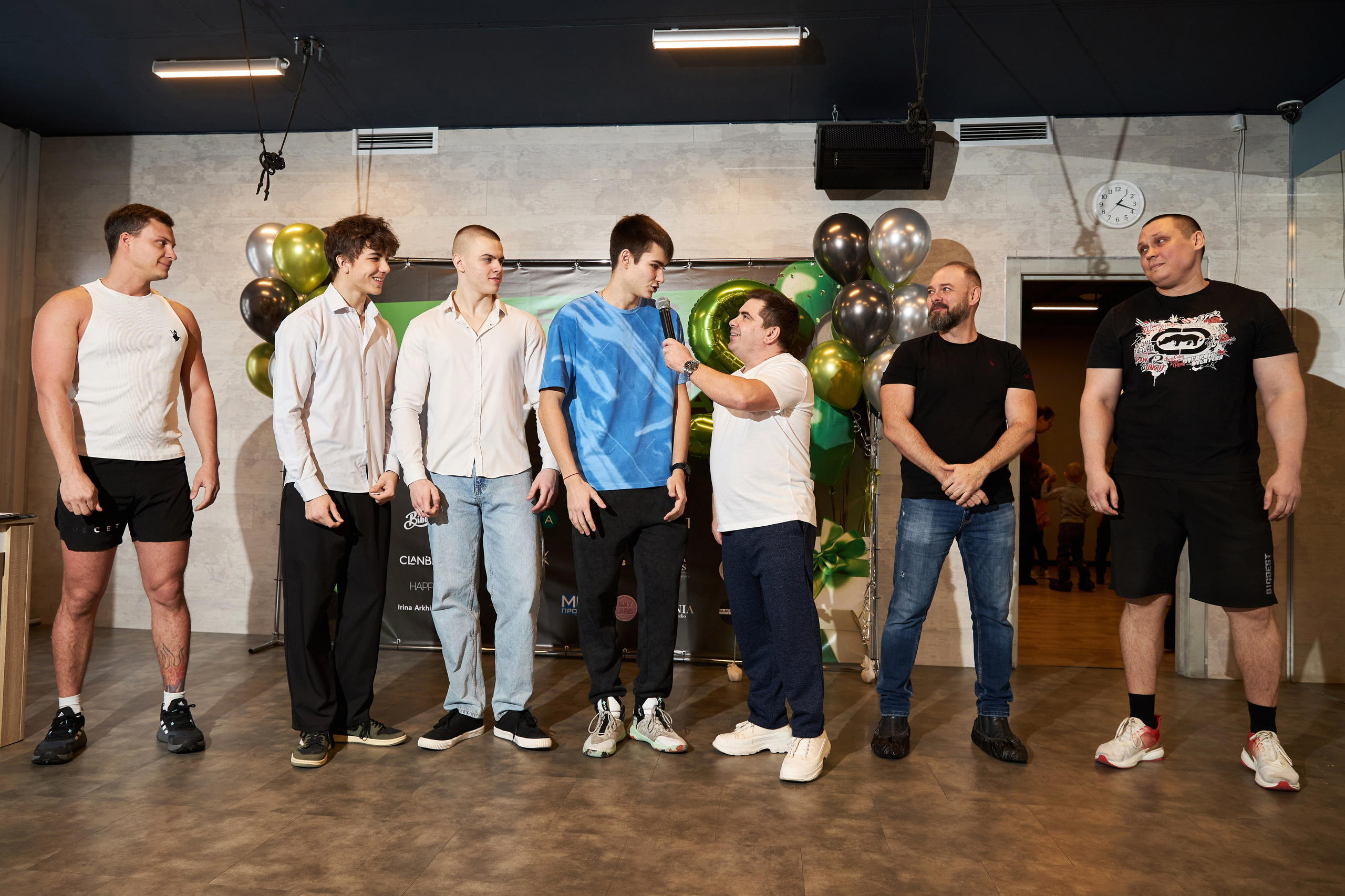 SQ — ФИТНЕС. 2 ГОДА. Фотограф Липецк. Фотограф в Липецке Татьяна Минаева. Портретный фотограф Липецк. Свадебный фотограф Липецк. Бизнес фотограф Липецк