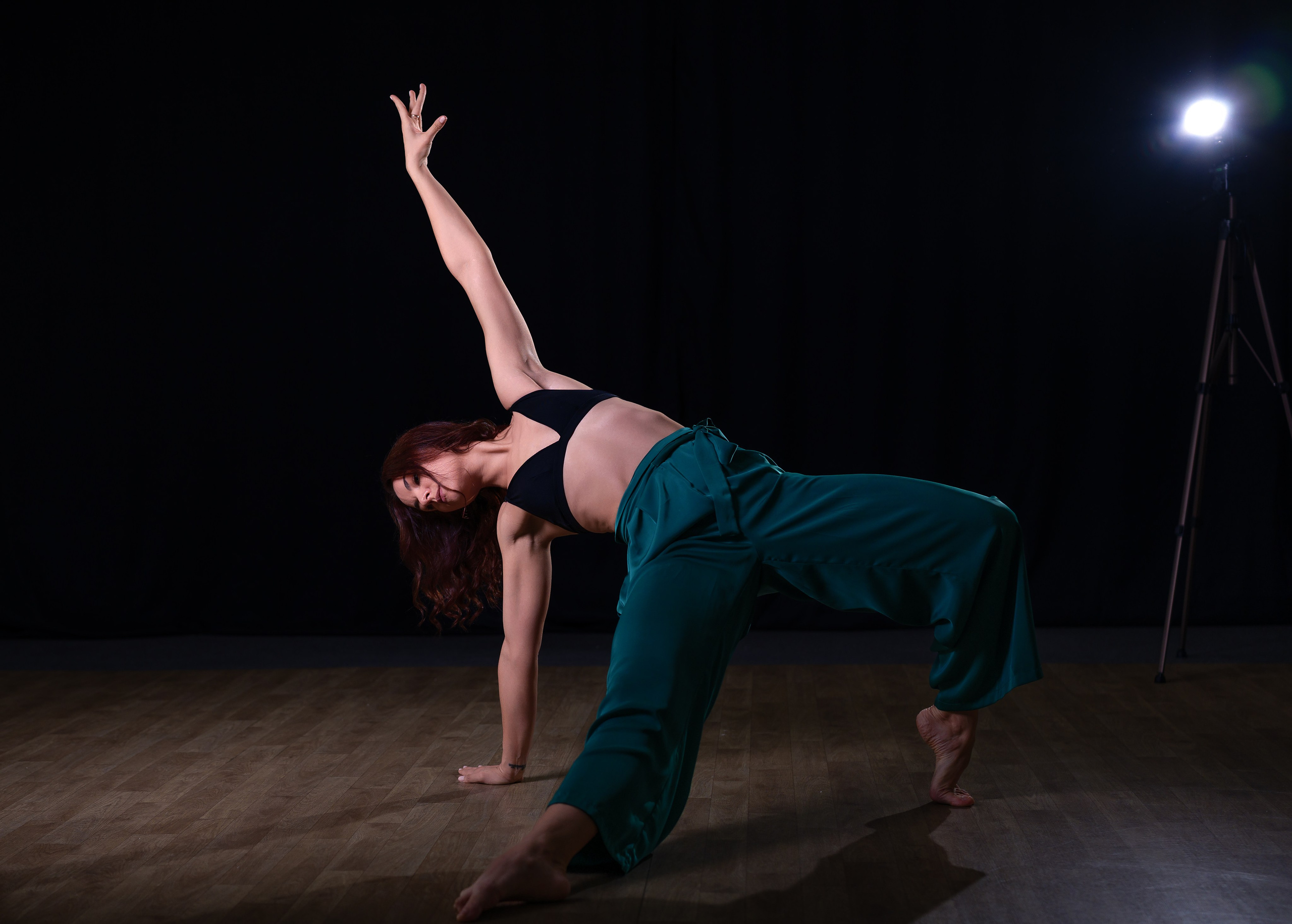 Dance MARIA. Сайт фотограф в Керчи Кислый Юрий