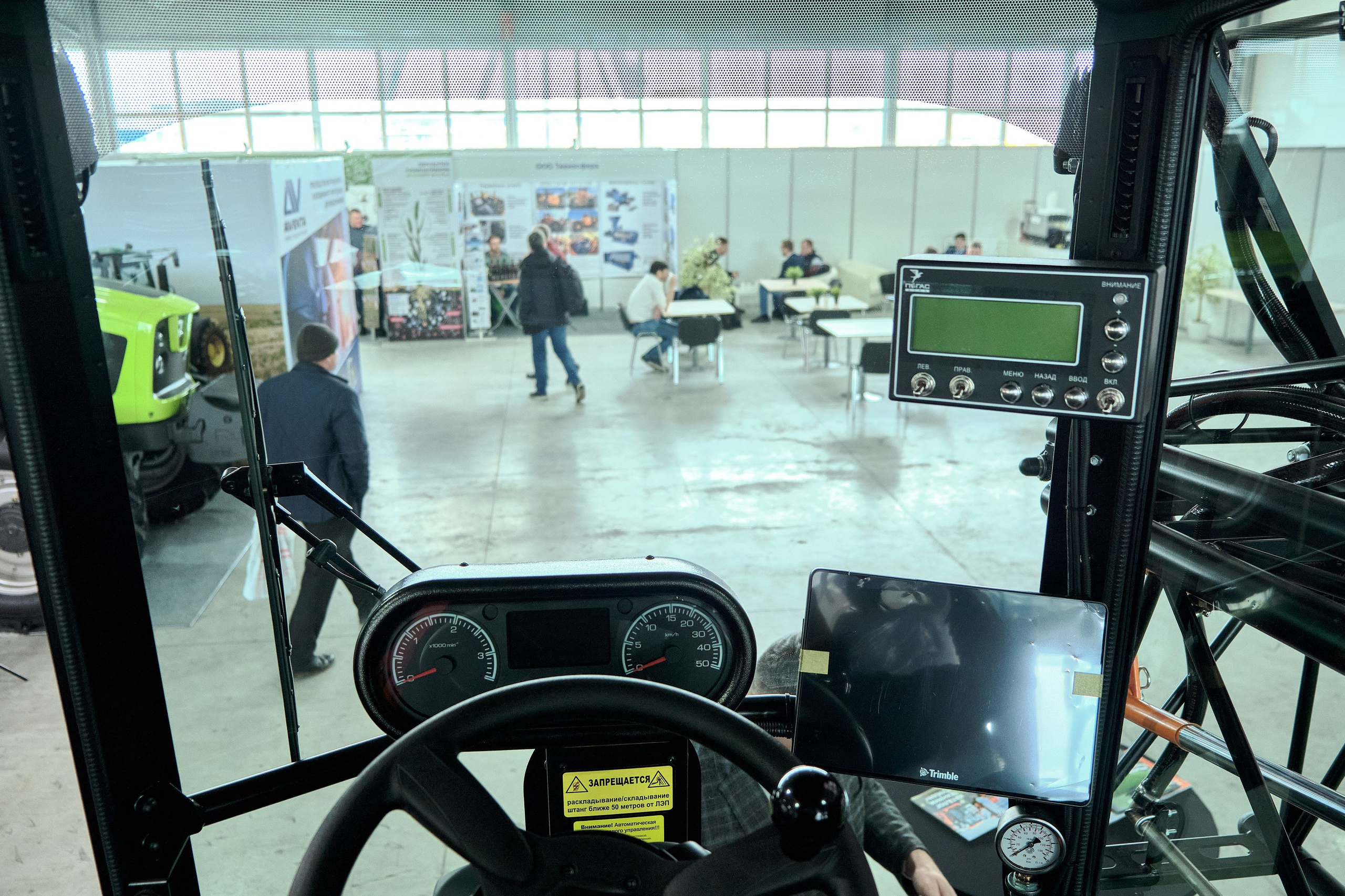 ТЕХНИКА/TECHNIC. Фотограф и оператор Сергей Окладников