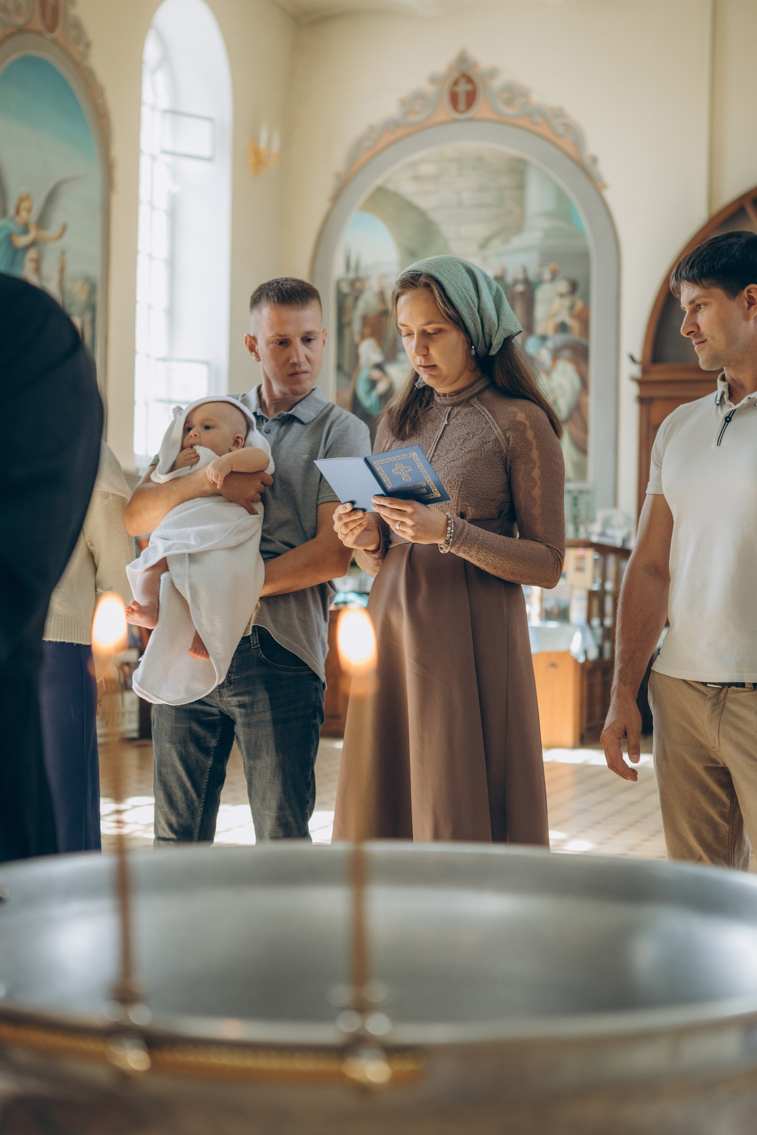 Крещение Тимофея. Семейный фотограф и фотограф на роды в Ростове-на-Дону Мухина Виктория