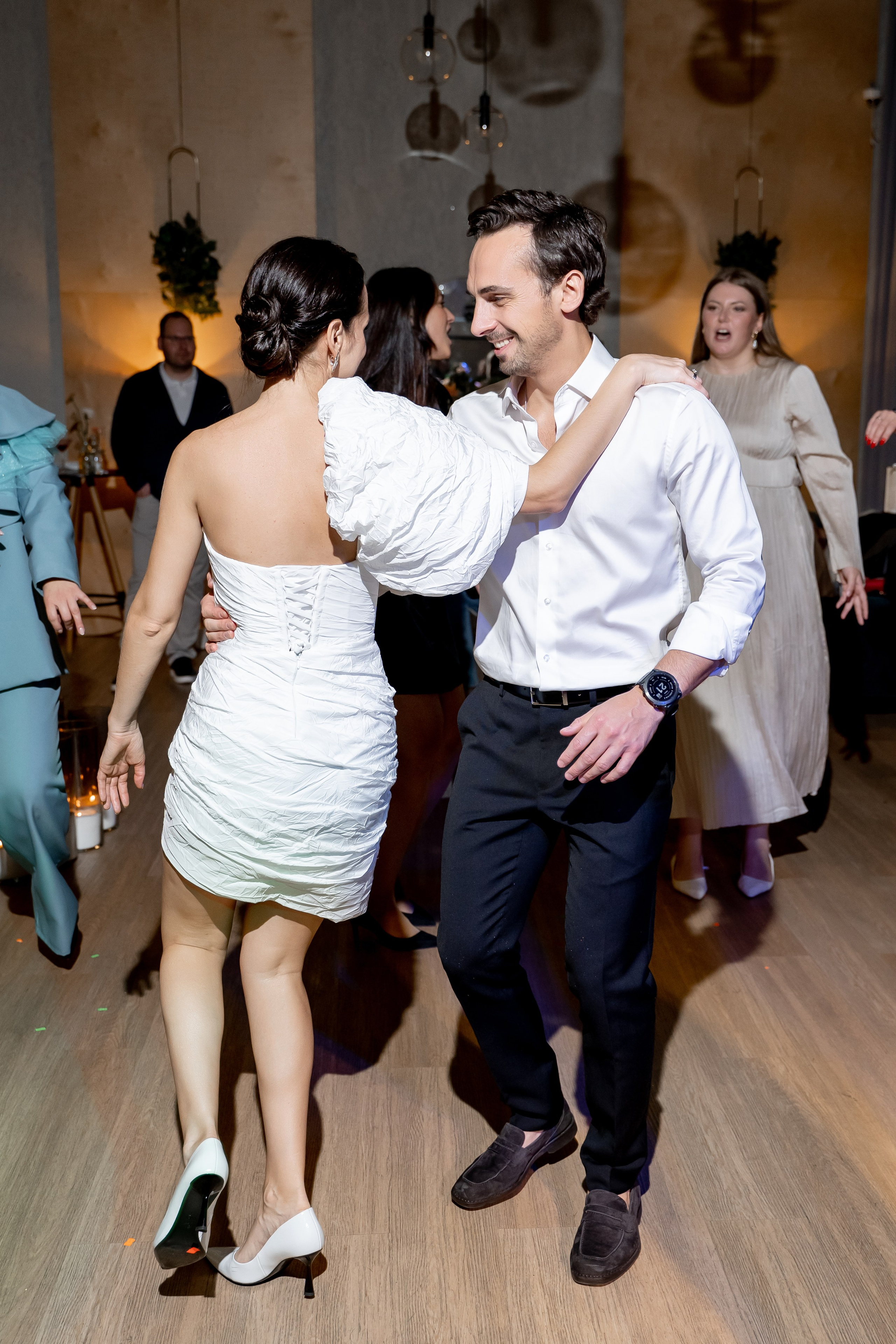 Репортаж мероприятия, репортажная съемка в Москве и Московской области, фотограф на мероприятие, фотосъемка юбилея, репортаж свадьбы, event, фотосессия на фотозоне, фотограф на юбилей, фотограф на день рождения, репортажный фотограф, съемка мероприятия, съемка на фотозоне, фотограф на корпоратив, фотограф на свадьбу, фотограф на детский праздник, фотограф на выпускной. Свадебный репортаж в лофте.