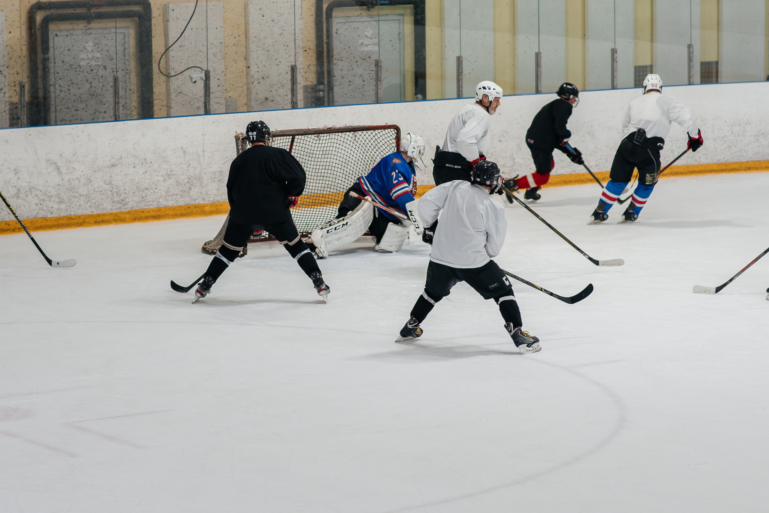 Хоккей высшая лига. Александр Оношкин. Свадебный фотограф в Екатеринбурге