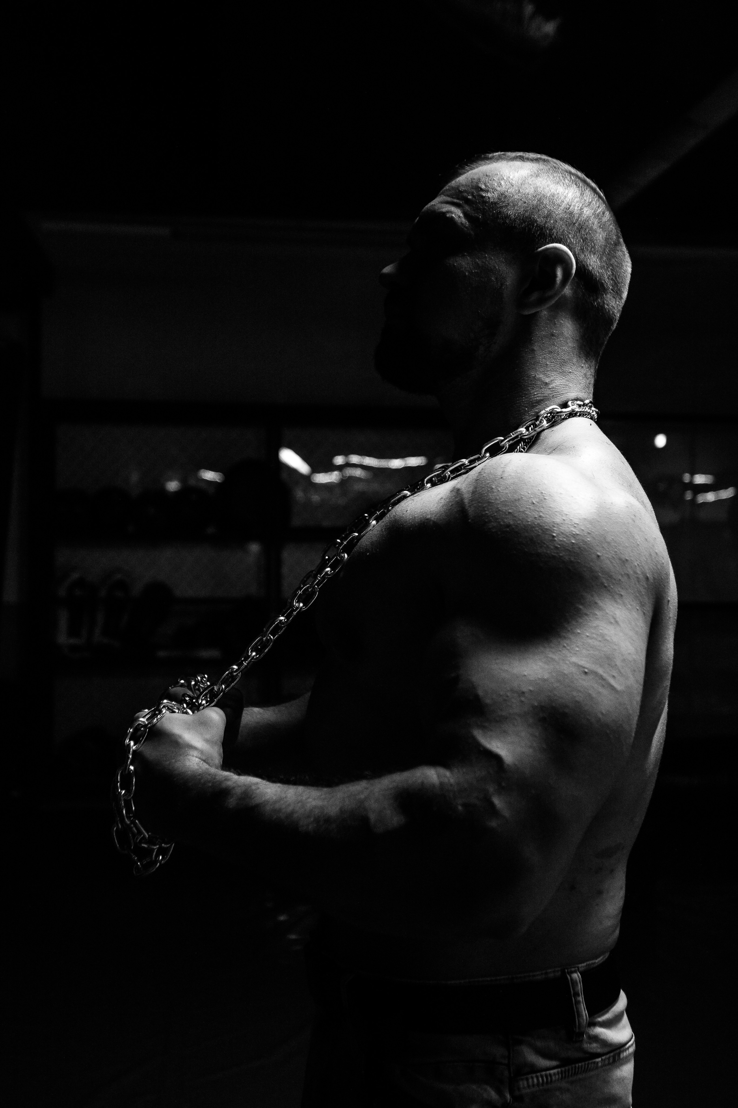 Фотосессия спортсмена в тренажерном зале. Александр Оношкин. Свадебный фотограф в Екатеринбурге