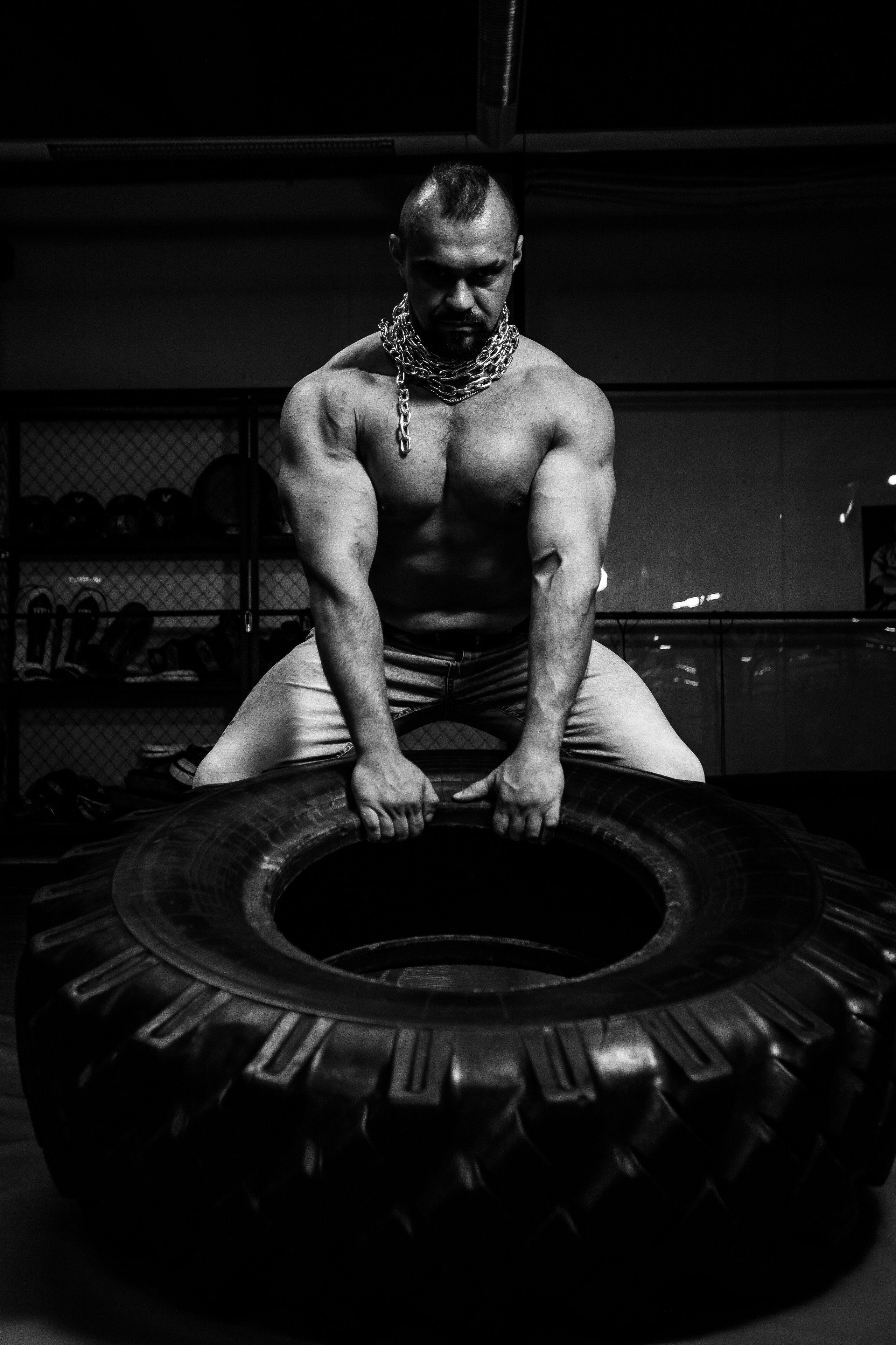 Фотосессия спортсмена в тренажерном зале. Александр Оношкин. Свадебный фотограф в Екатеринбурге