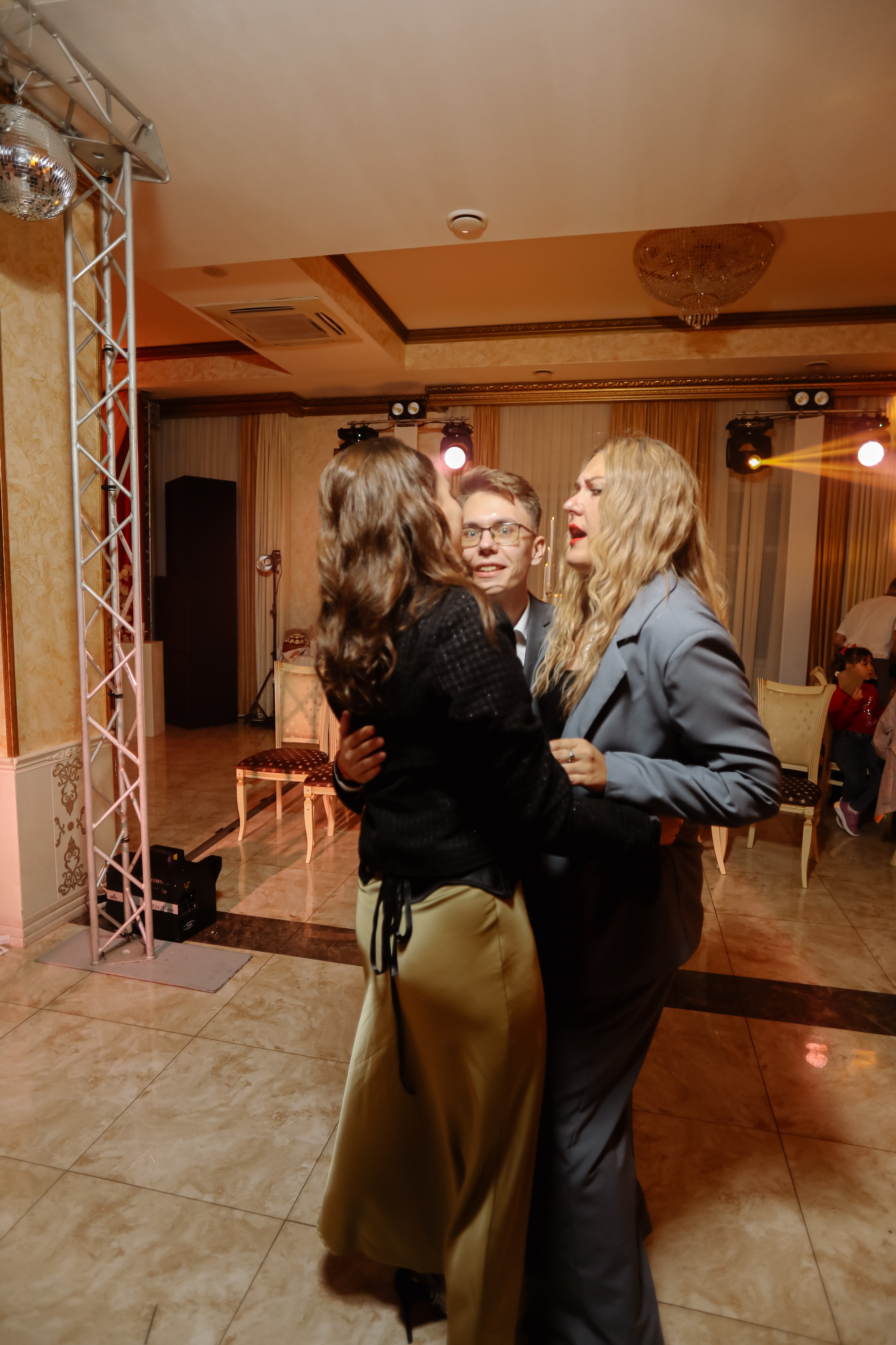 Полина и Артем.Славянск-на-кубани. Фотограф Славянск на кубани Краснодар