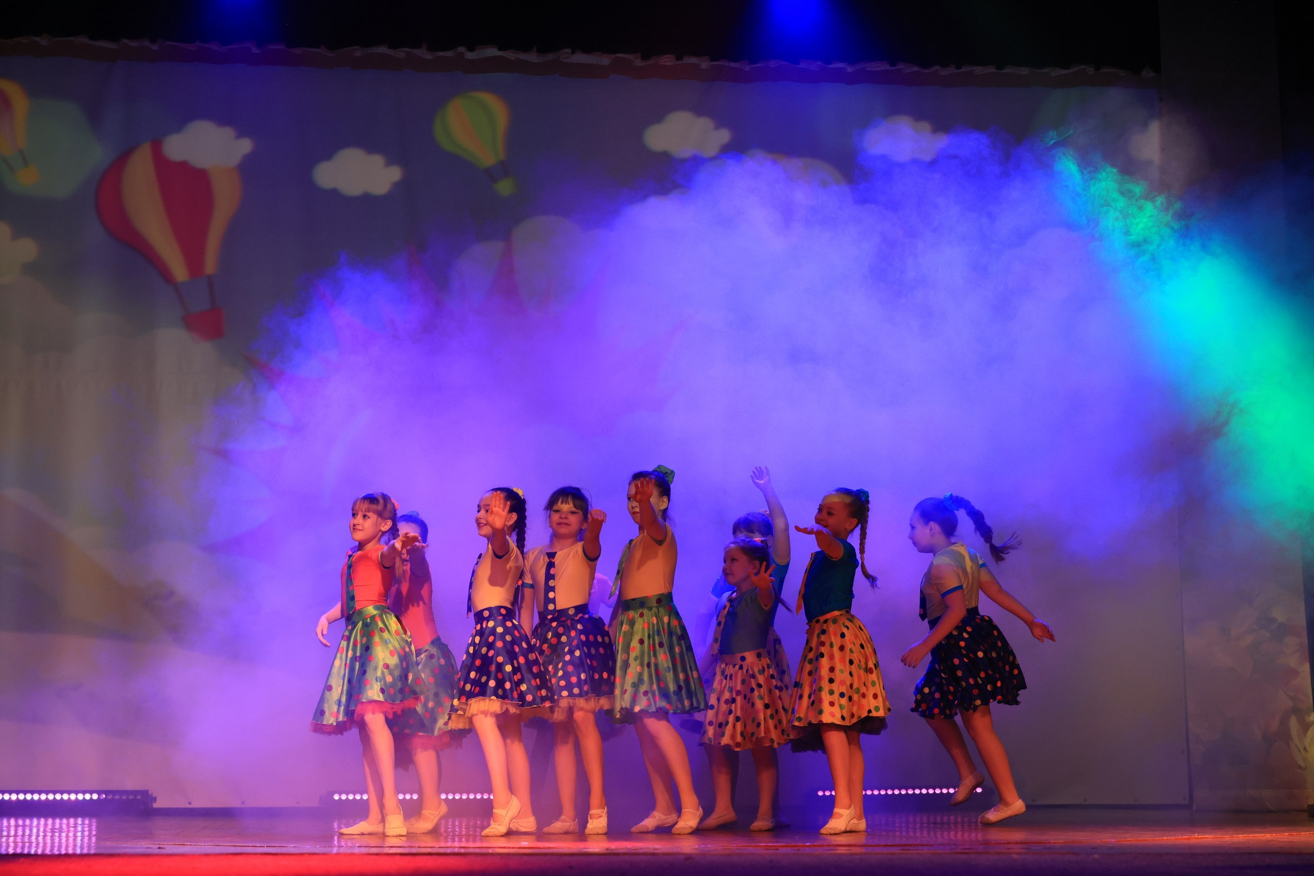 Концерт к 8 Марта в ДК «Металлург» г. Тула. Фотограф в Туле Крупский АнДРей. Фотостудия «КАДР71» в Туле