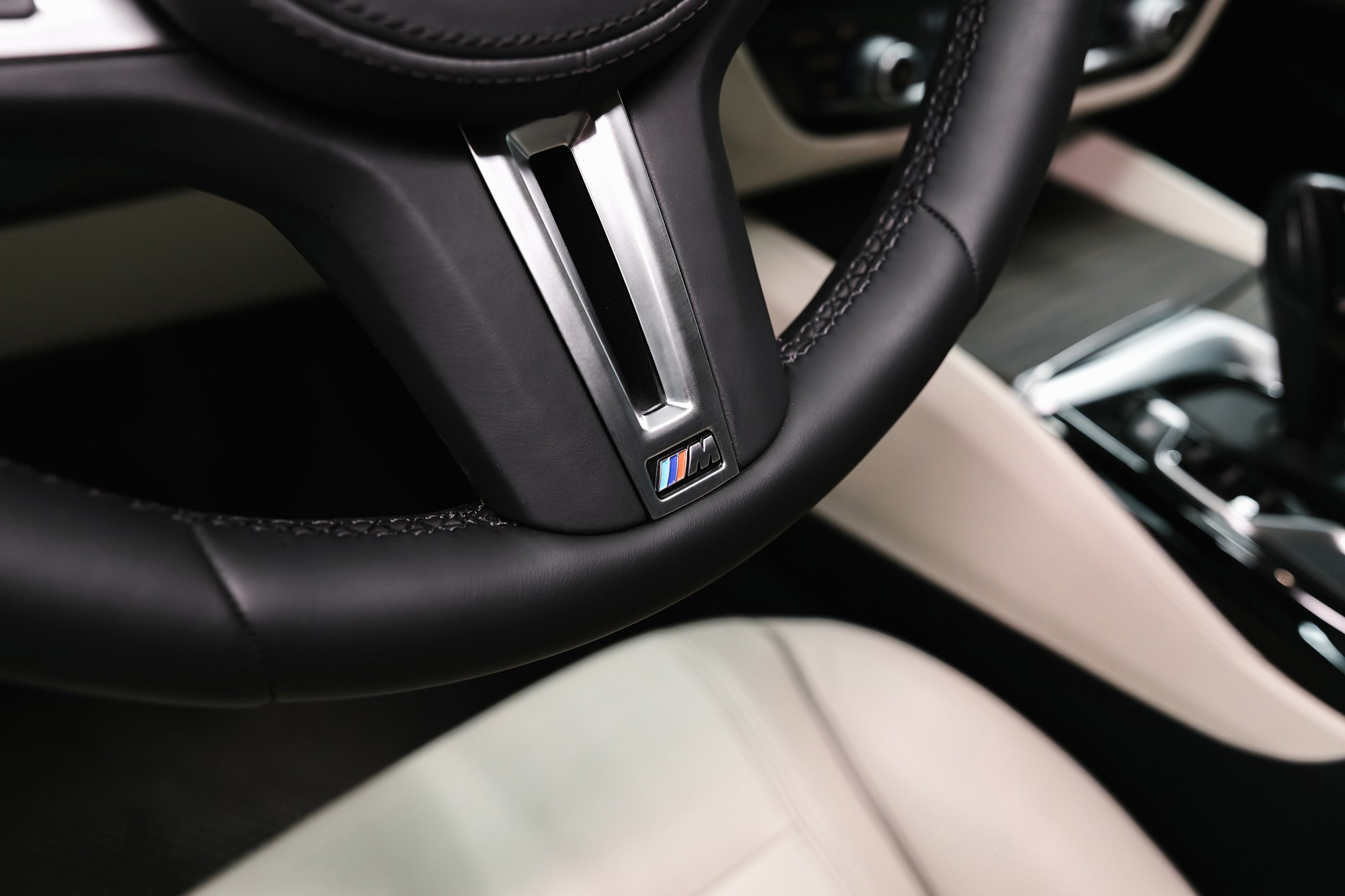 BMW 5 серия 2.0 AT, 2019, 220 000 км. Автосалон «Х-Авто»