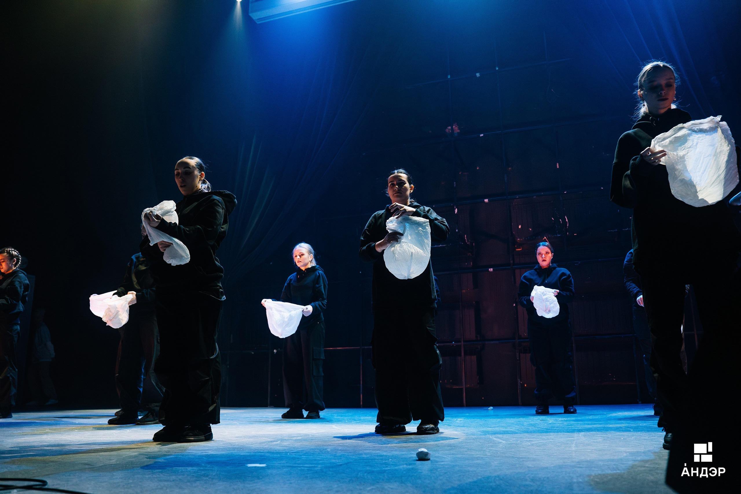 Андэр «Погружение». Фотограф в Воронеже Ольга Космодемьянская