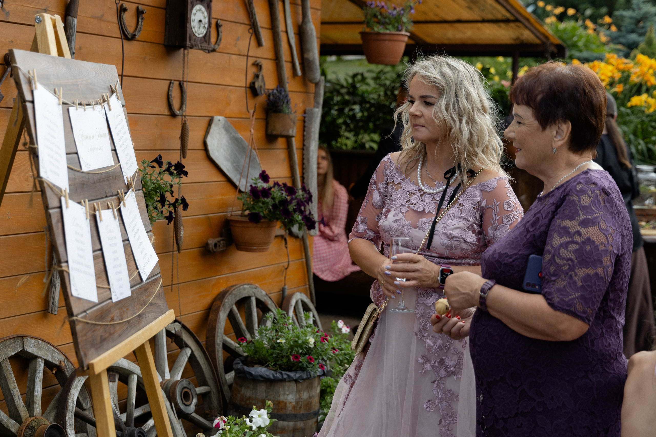 Свадебная фотосессия в агроусадьбе Лабодянка в Минске. Свадебный фотограф в Минске/Беларуси Сергей Спиридонов