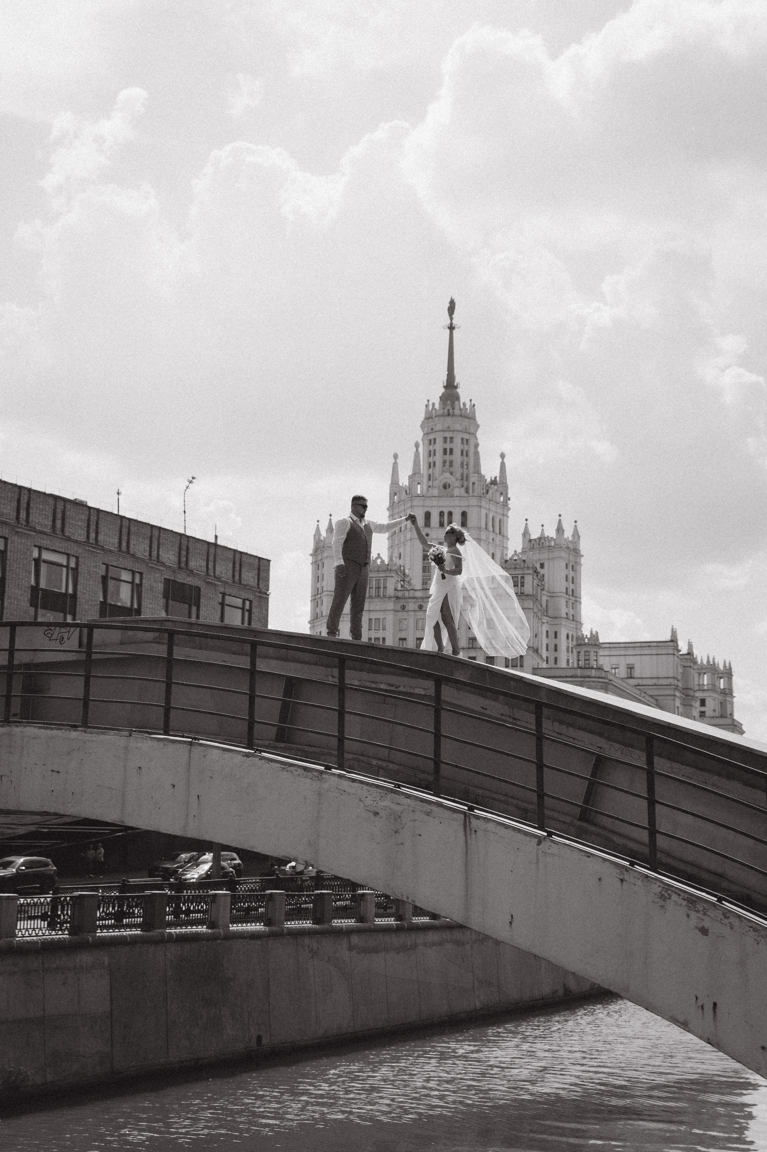 Тессинский мост свадьба. Свадебный и семейный фотограф Москва и Московская область