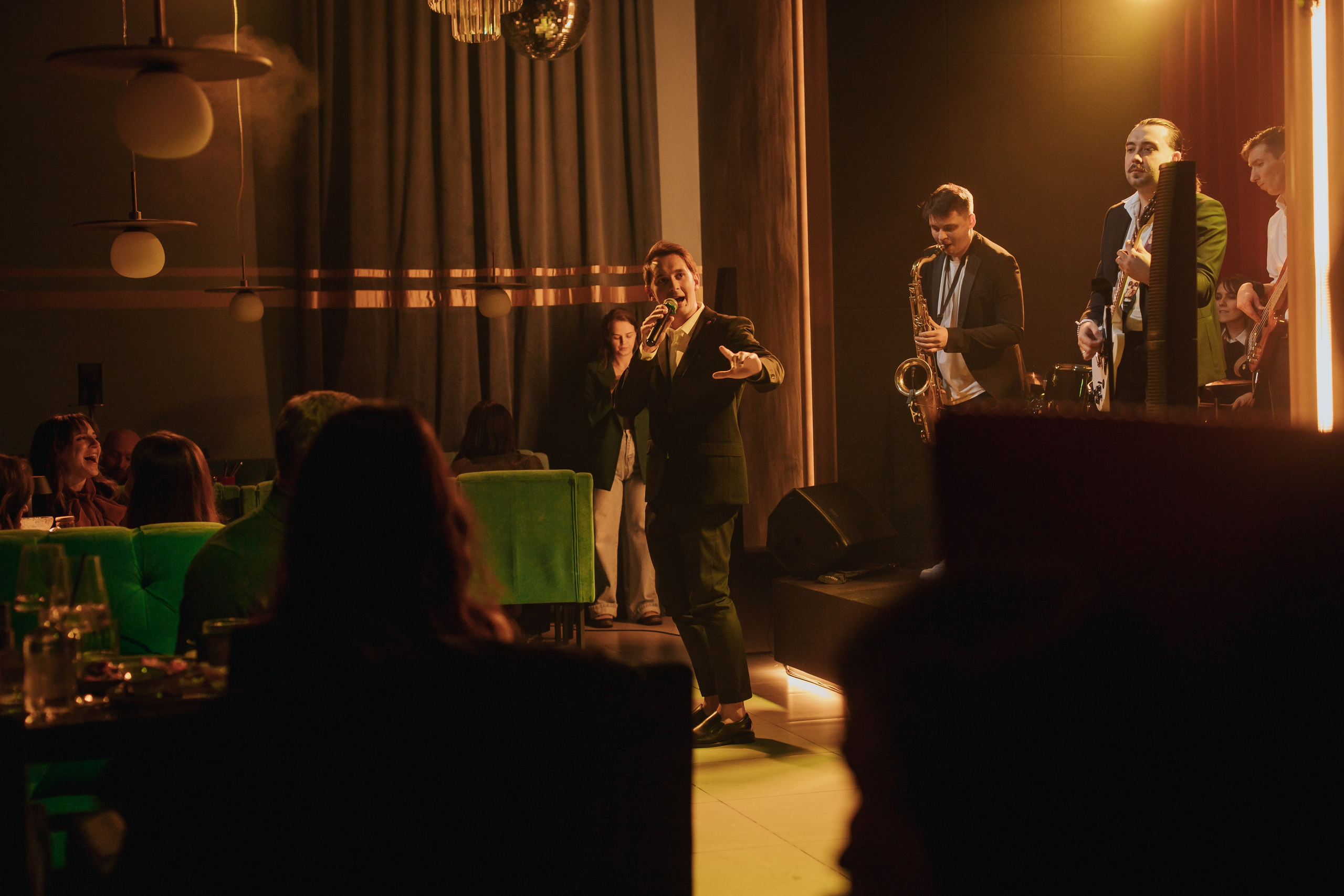 Rudolph's Bar. Свадебный и репортажный фотограф в Екатеринбурге и Сухом Логу