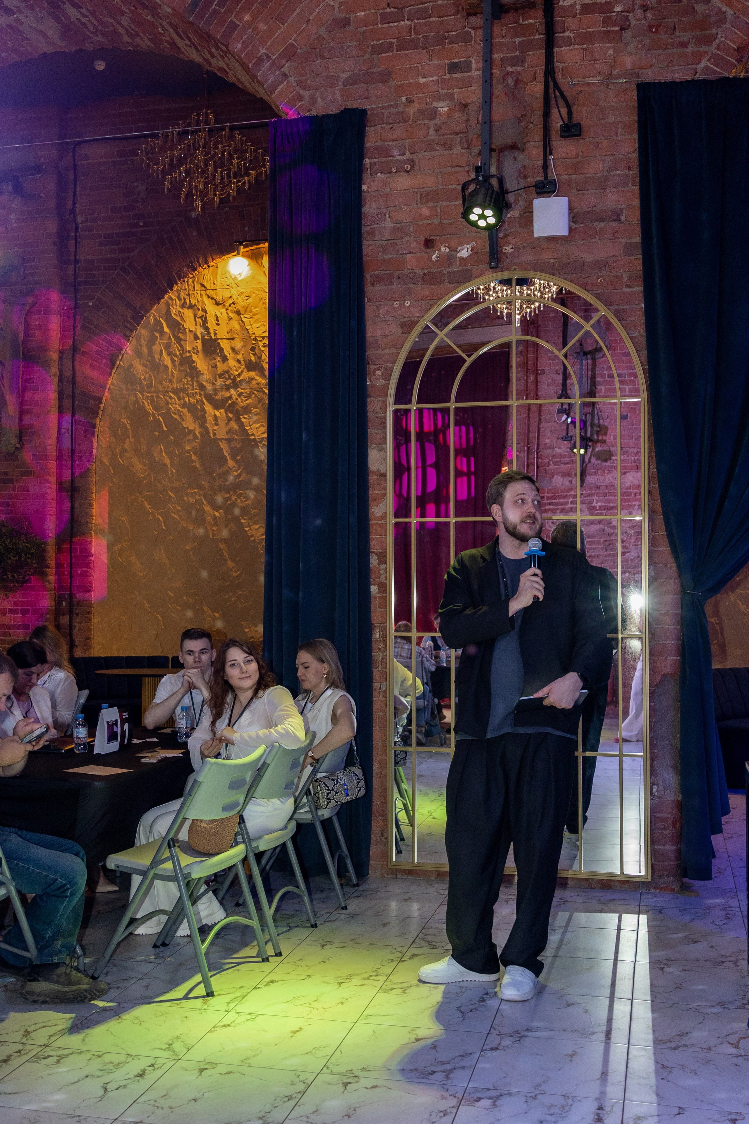 Репортаж. Женский фотограф в Санкт-Петербурге, Москве и весь мир Алёна Мамаева