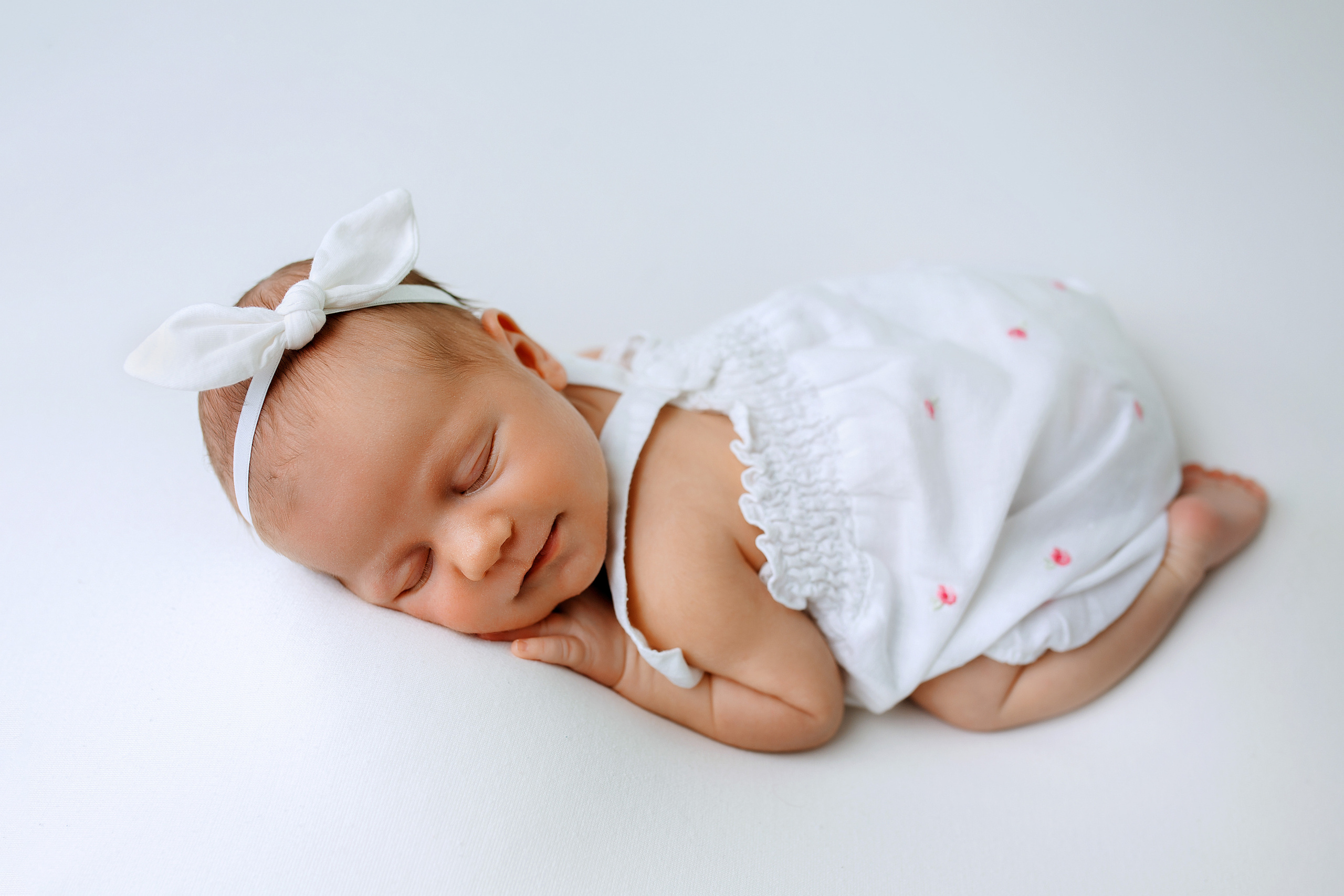 МИЯ Life студия. Фотограф новорожденных Оксана Полевская