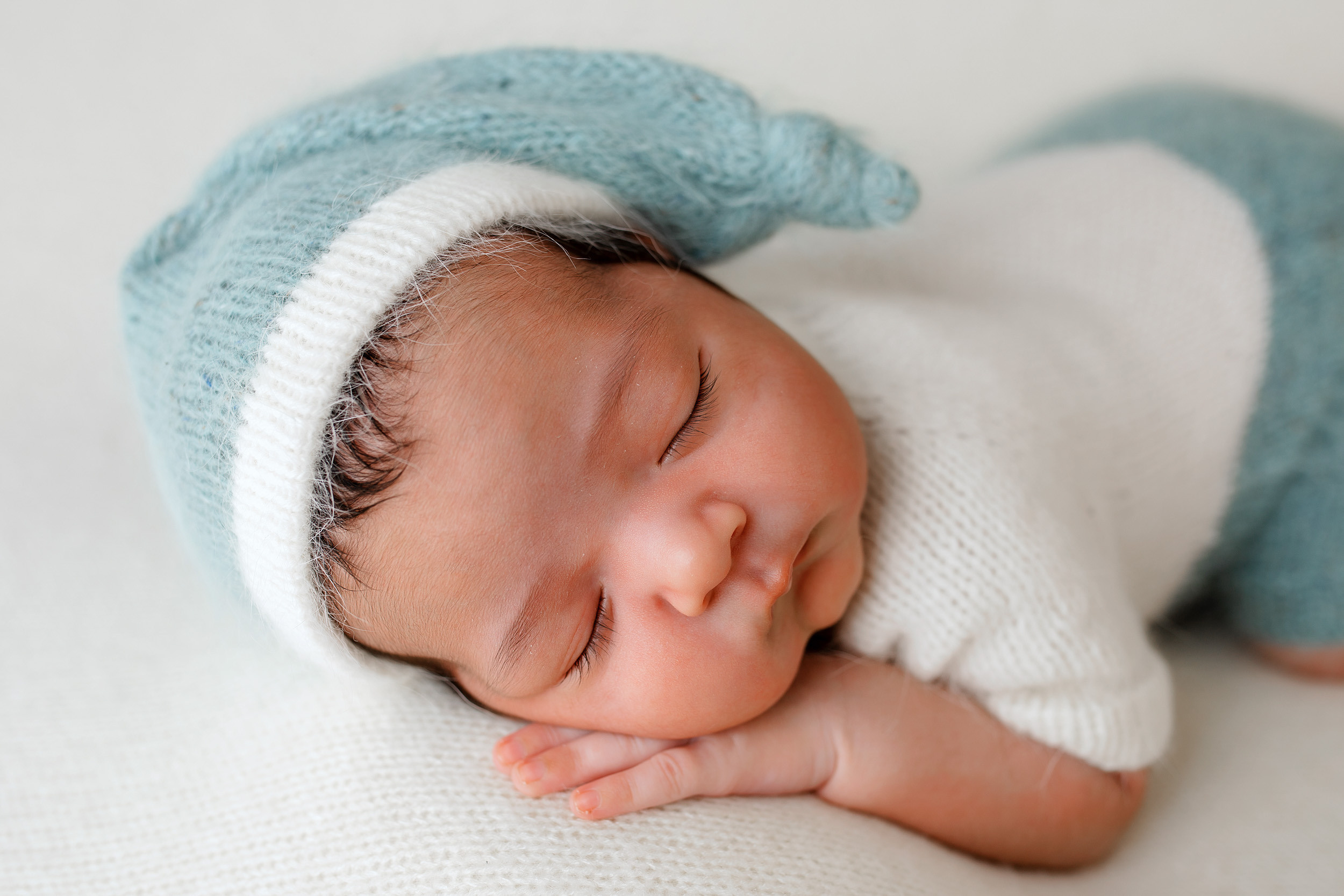 Фотосессия новорожденного Адама. Фотограф новорожденных Оксана Полевская