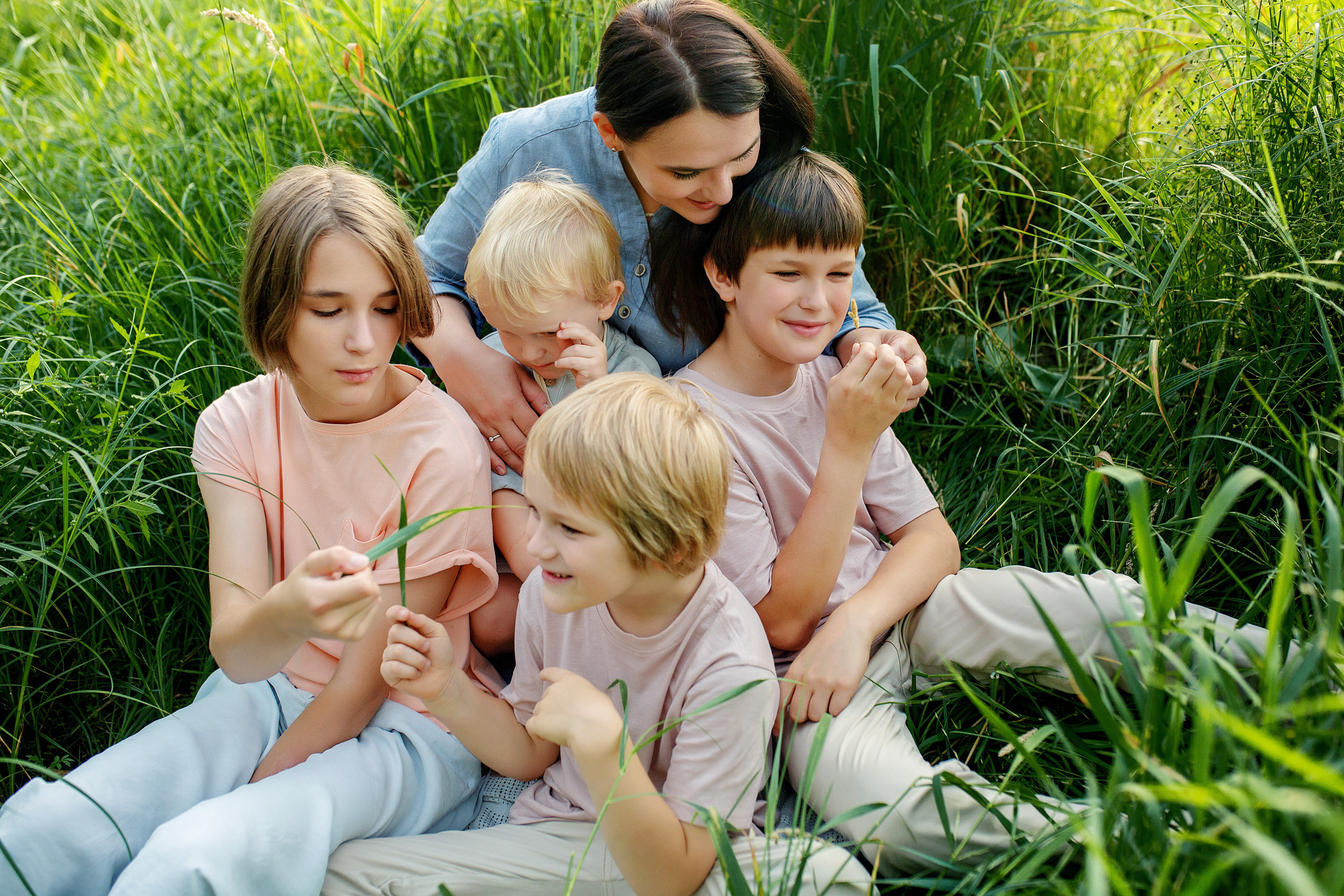 Нелли и дети. Фотограф новорожденных Оксана Полевская