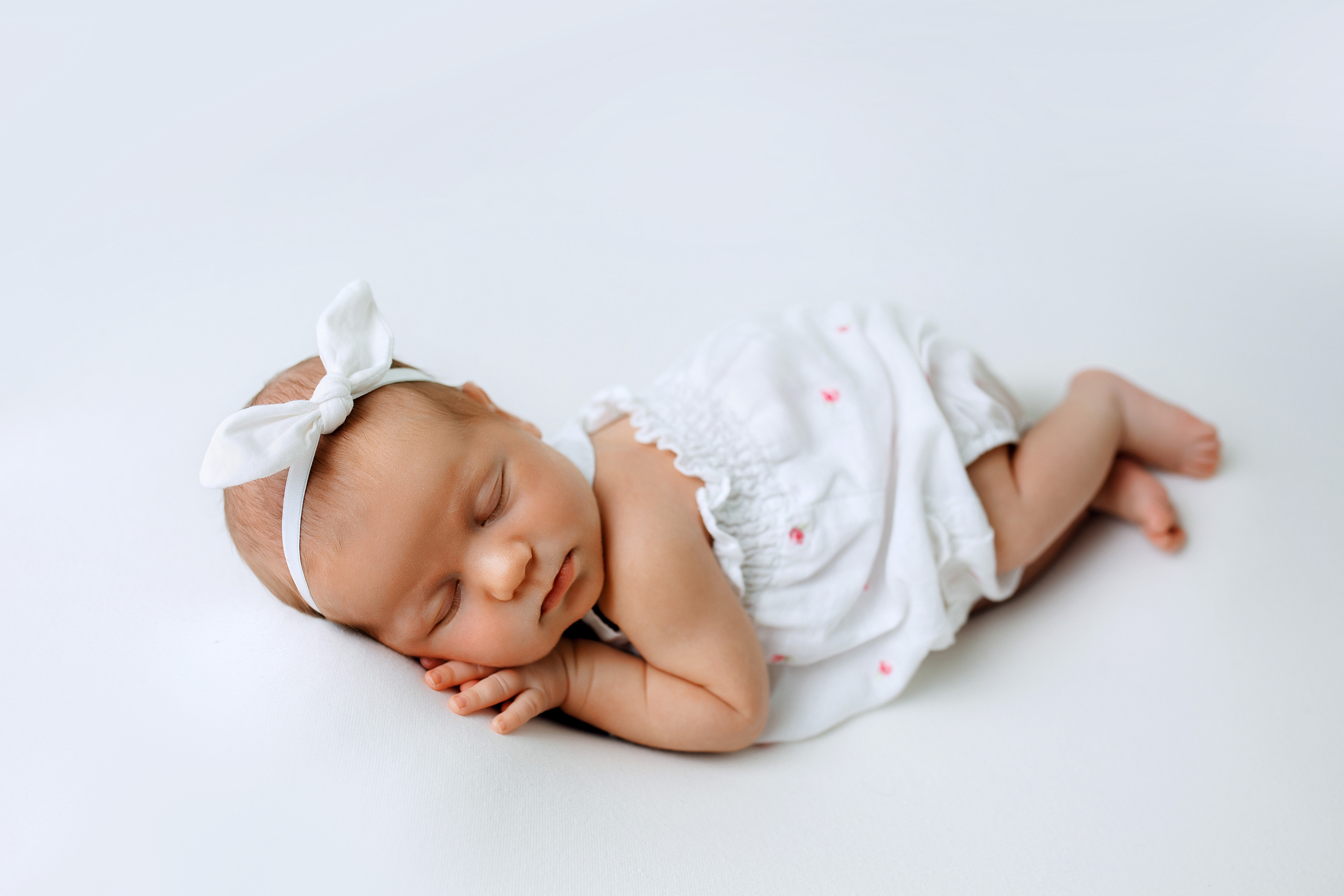 МИЯ Life студия. Фотограф новорожденных Оксана Полевская