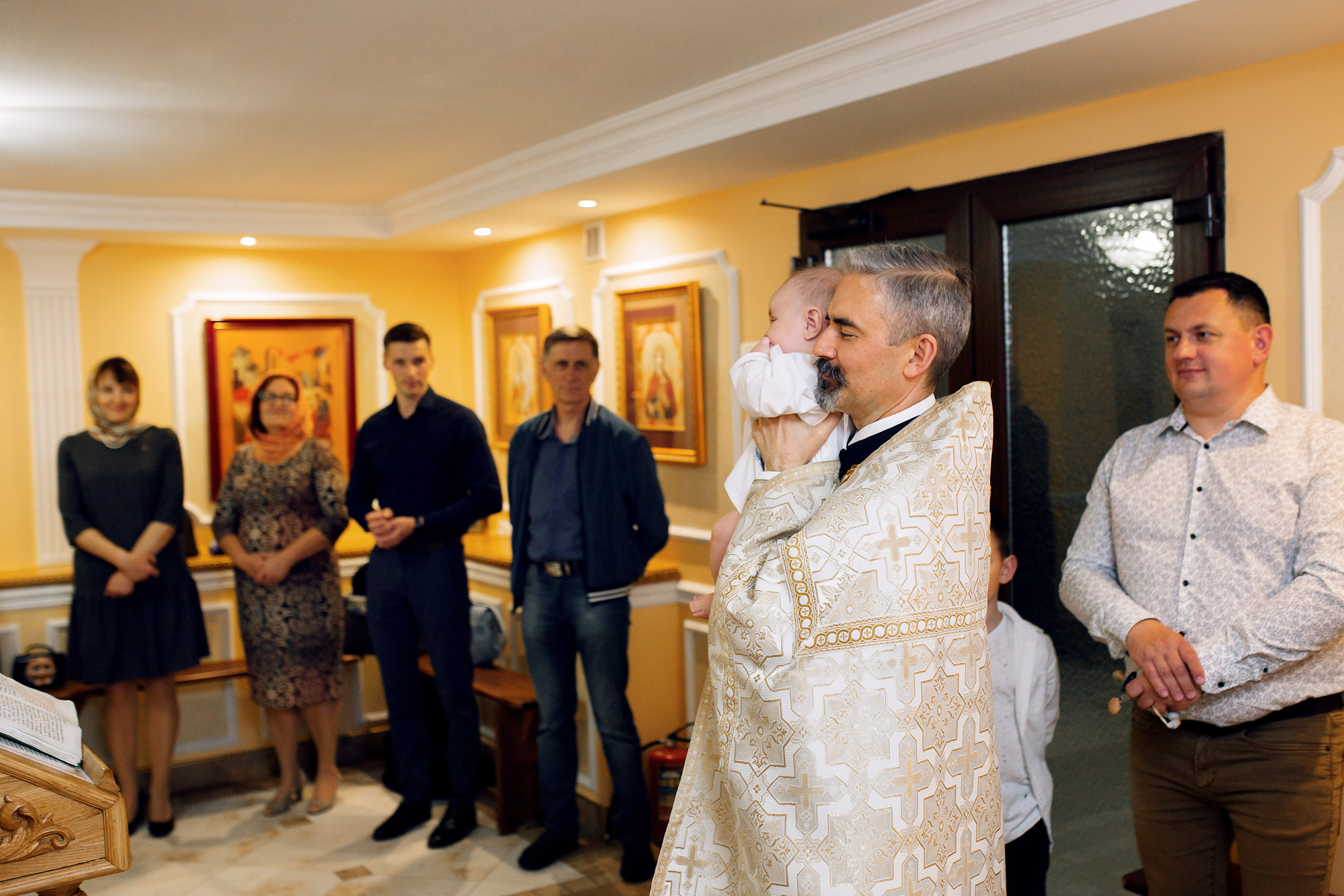 КРЕЩЕНИЕ Ромки Минск. Фотограф новорожденных Оксана Полевская