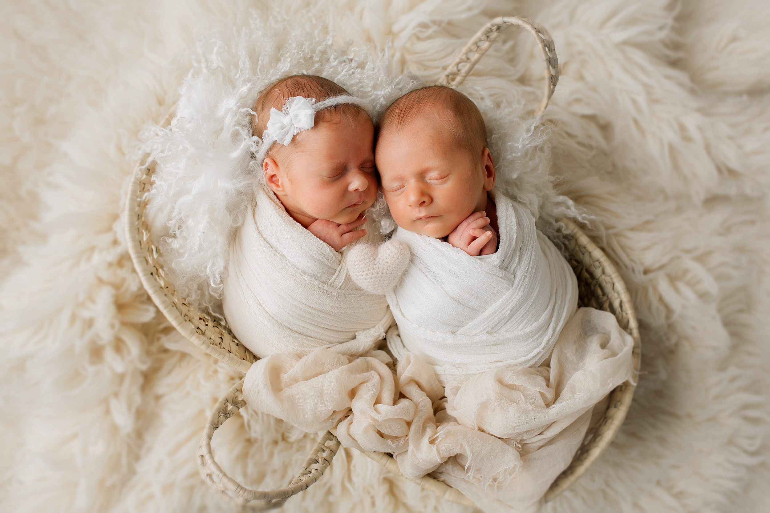 ВАНЯ и ЕВА двойняшки Classic. Фотограф новорожденных Оксана Полевская