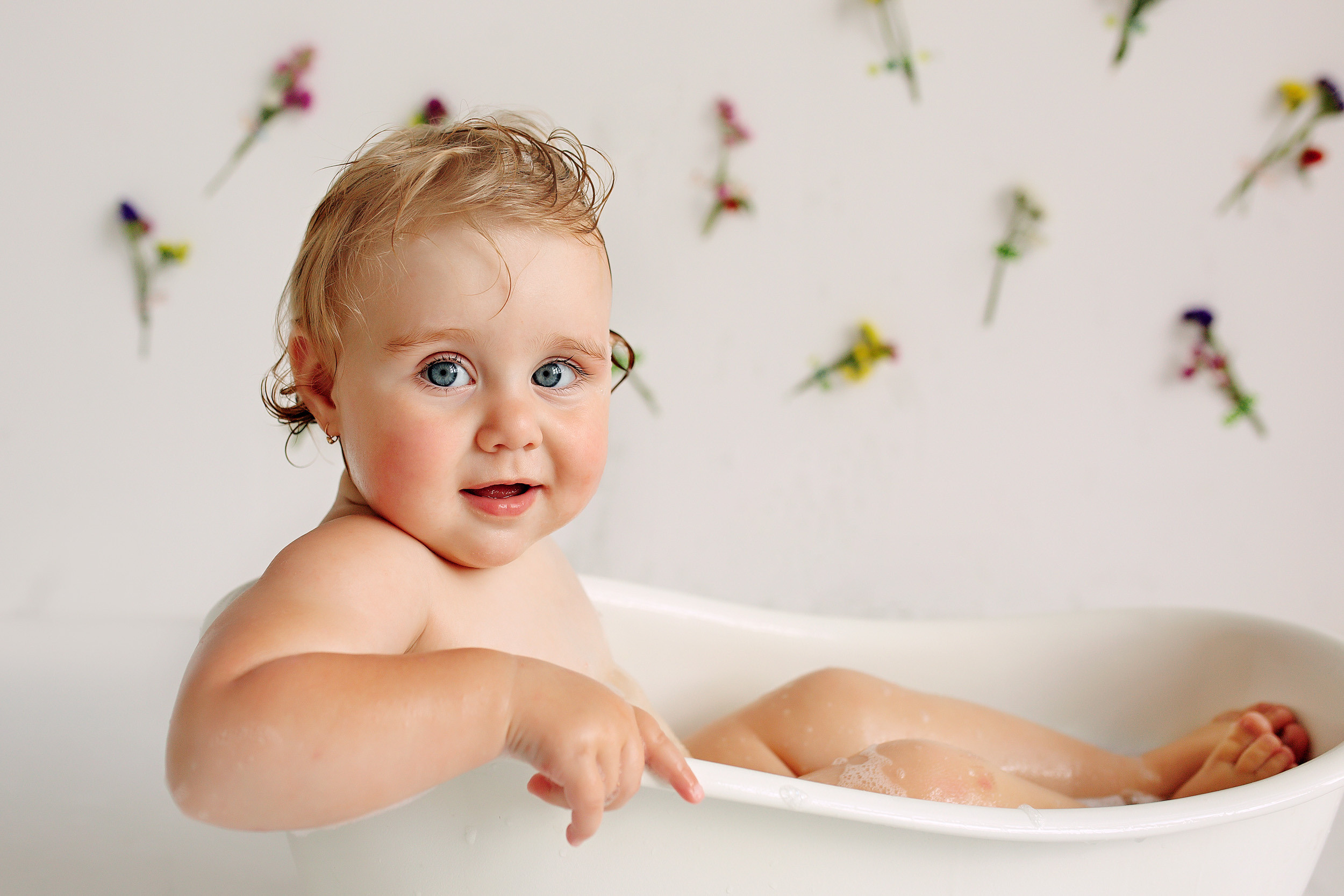 ЯРКАЯ КСЮША. Фотограф новорожденных Оксана Полевская