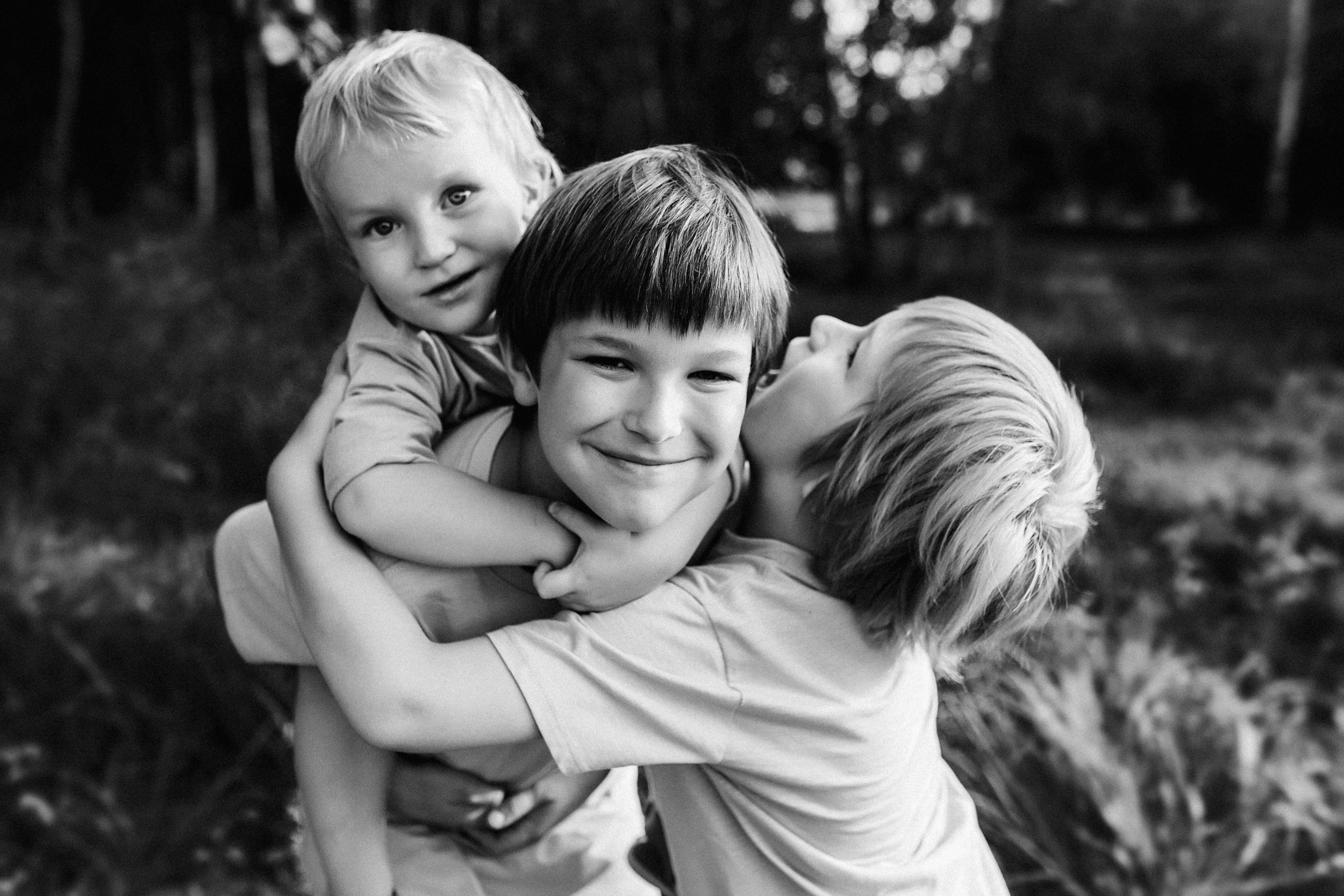 Нелли и дети. Фотограф новорожденных Оксана Полевская