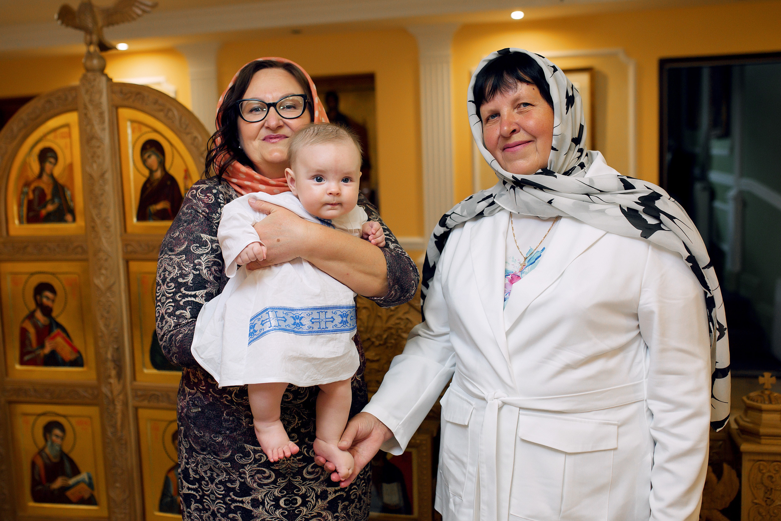 КРЕЩЕНИЕ Ромки Минск. Фотограф новорожденных Оксана Полевская
