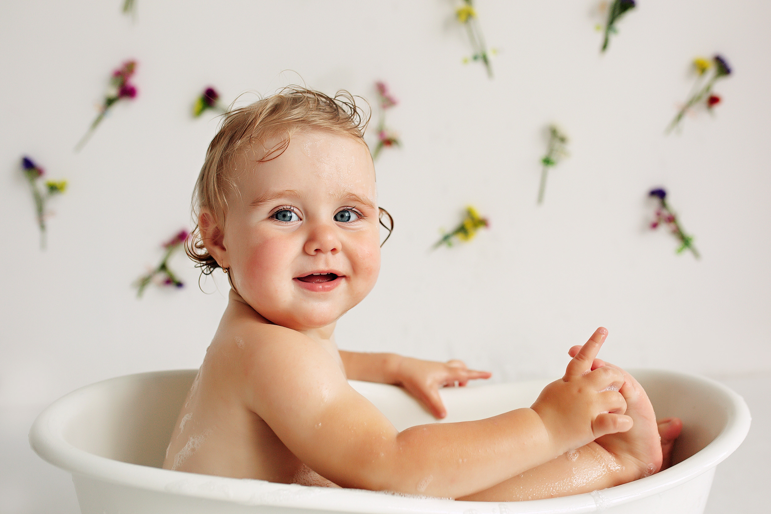 ЯРКАЯ КСЮША. Фотограф новорожденных Оксана Полевская