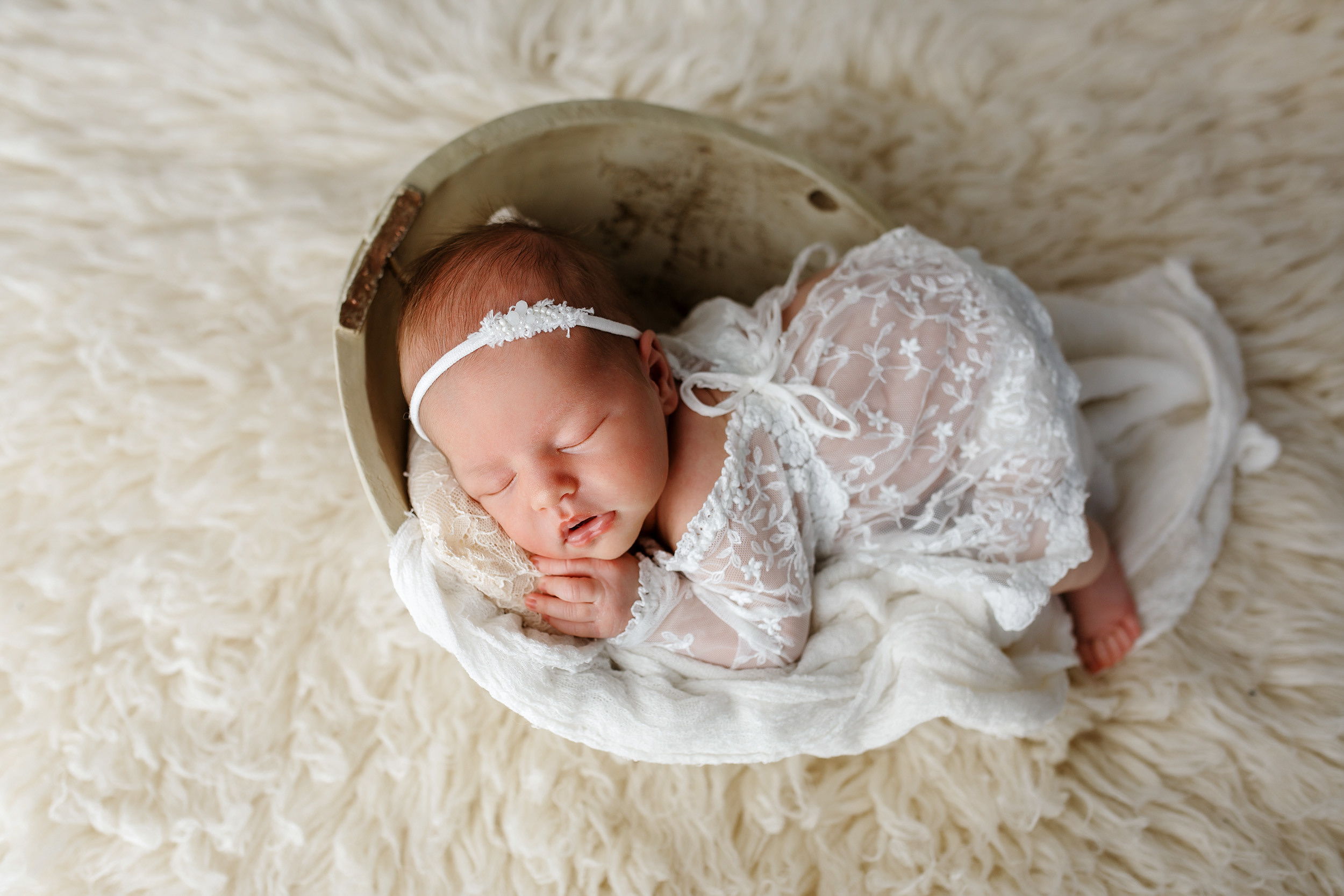 Фотосессия новорожденной Варвары. Фотограф новорожденных Оксана Полевская