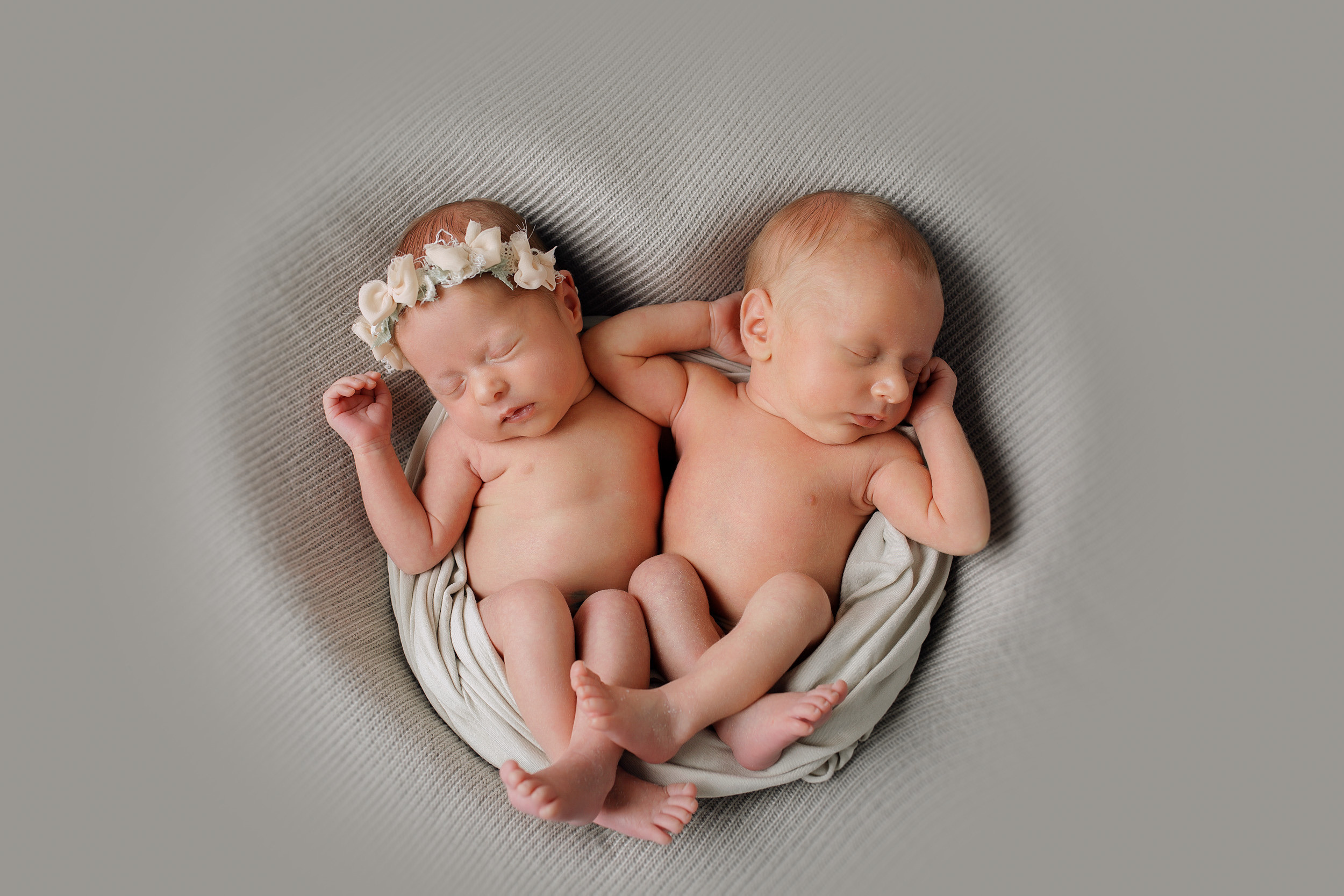 ВАНЯ и ЕВА двойняшки Classic. Фотограф новорожденных Оксана Полевская