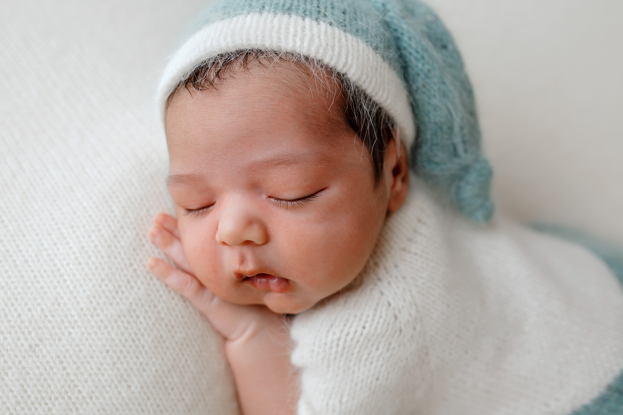 Фотосессия новорожденного Адама. Фотограф новорожденных Оксана Полевская