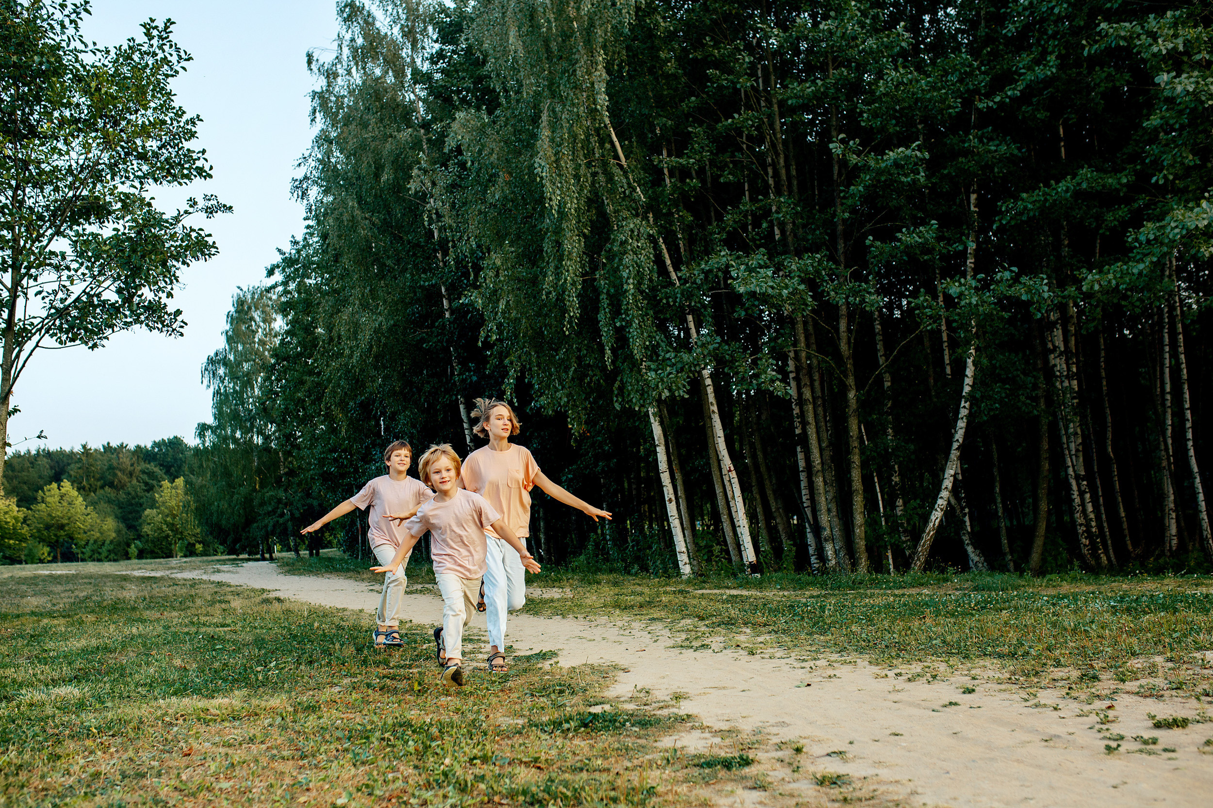 Нелли и дети. Фотограф новорожденных Оксана Полевская