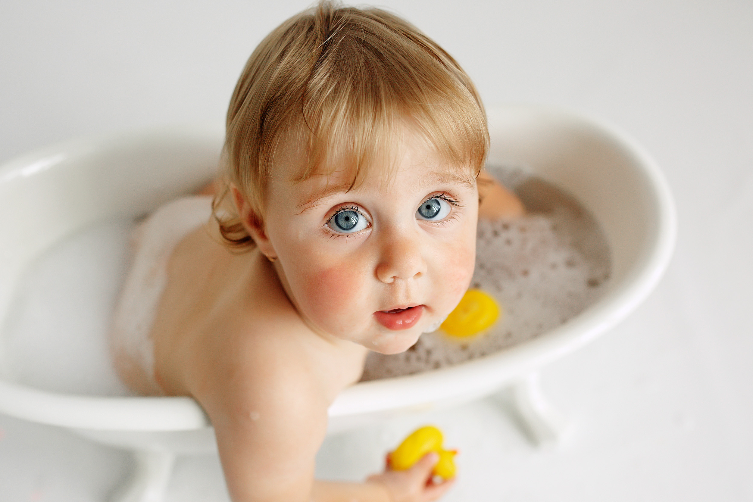 ЯРКАЯ КСЮША. Фотограф новорожденных Оксана Полевская