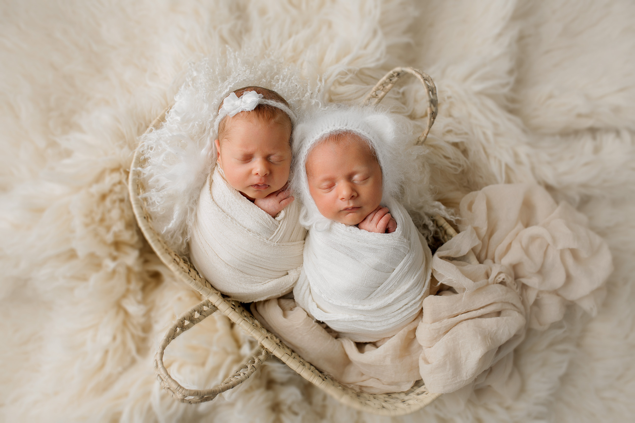 ВАНЯ и ЕВА двойняшки Classic. Фотограф новорожденных Оксана Полевская