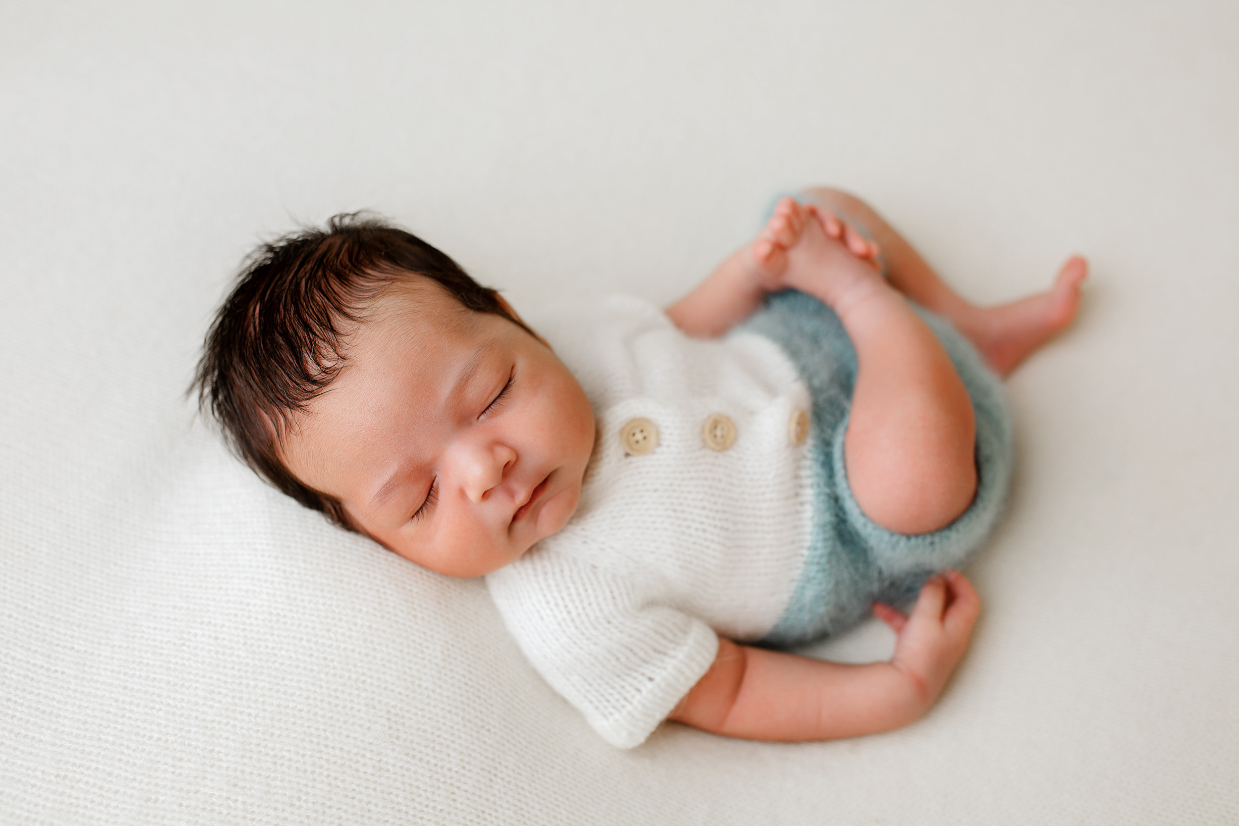 Фотосессия новорожденного Адама. Фотограф новорожденных Оксана Полевская